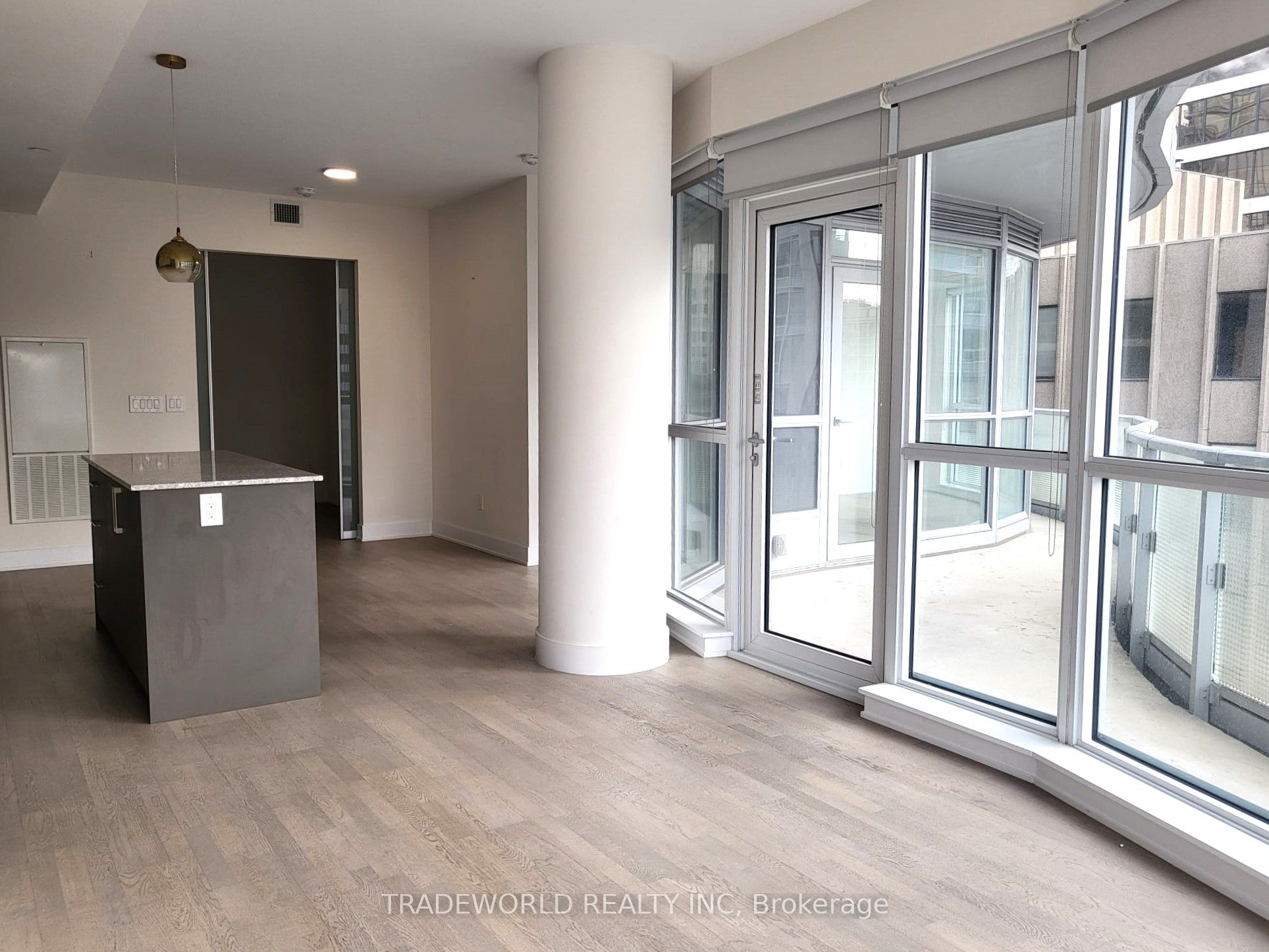 88 Cumberland Street 902, Toronto, ON M5R 0C8 photo 5