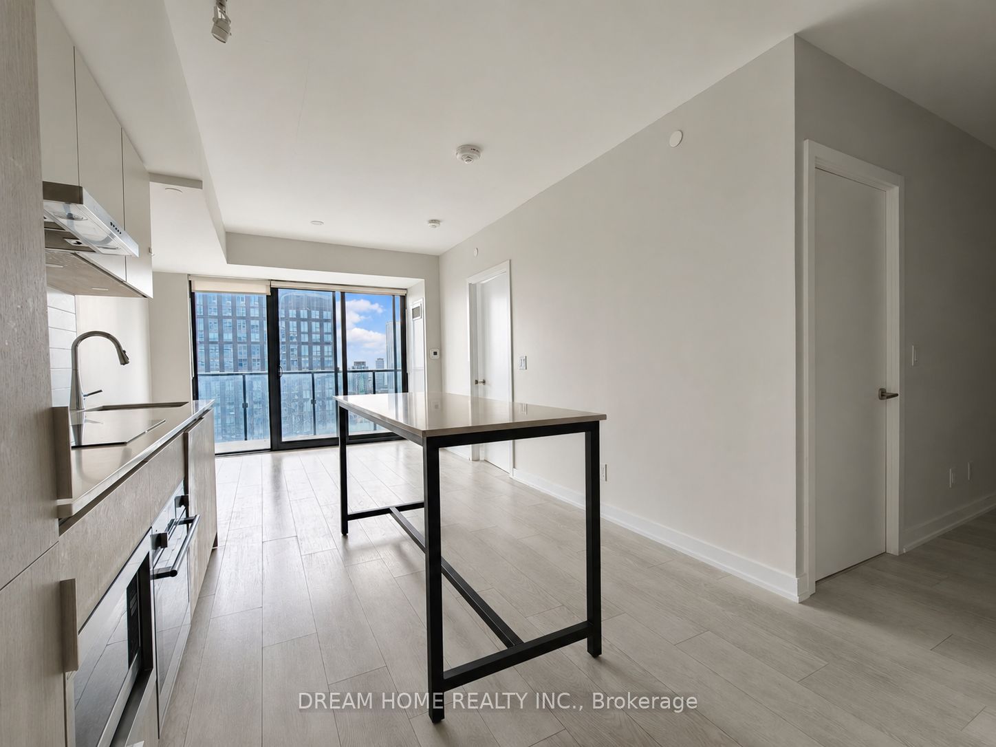 47 Mutual Street 2808, Toronto, ON M5B 0C6 photo 3
