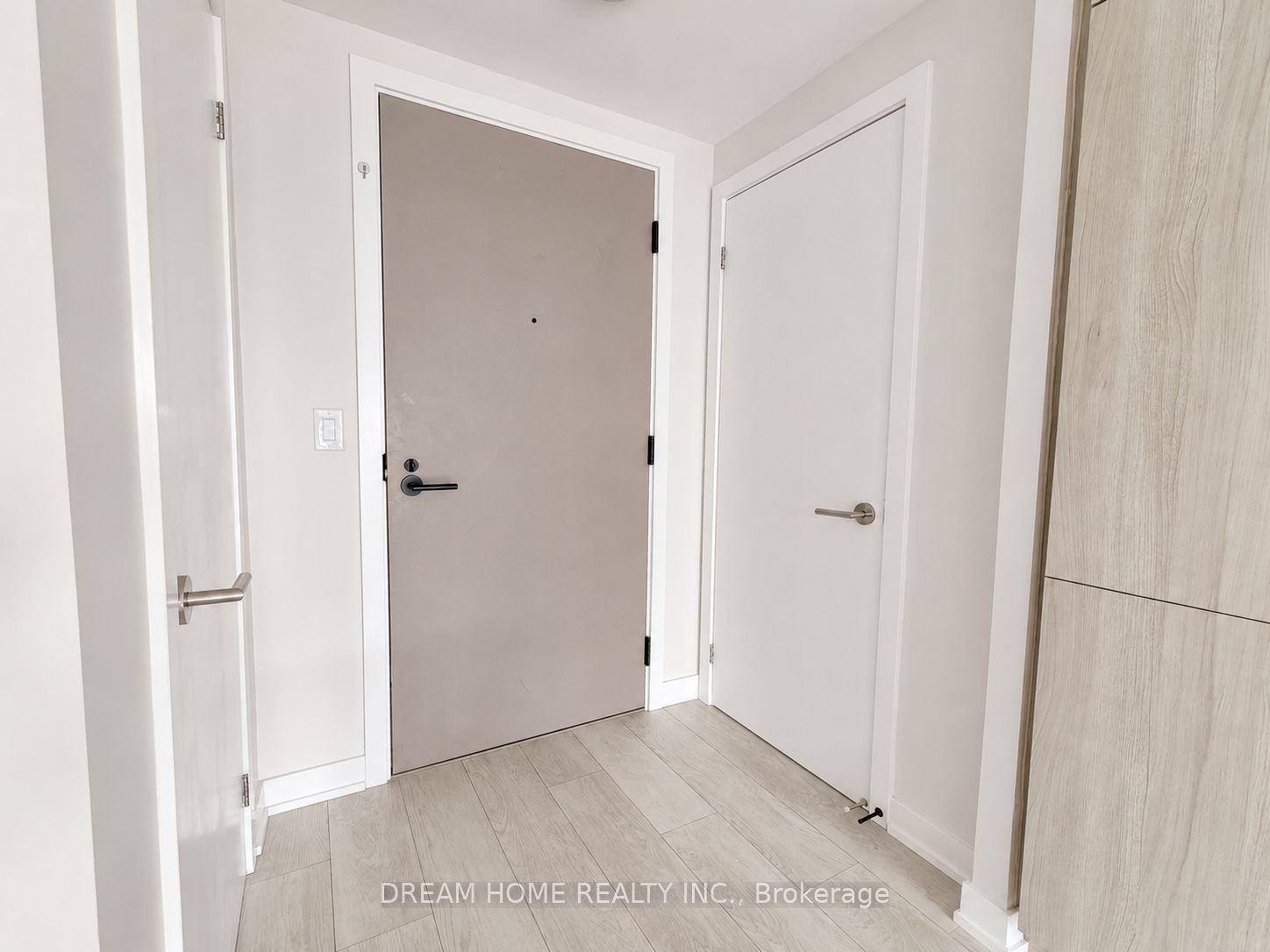 47 Mutual Street 2808, Toronto, ON M5B 0C6 photo 4