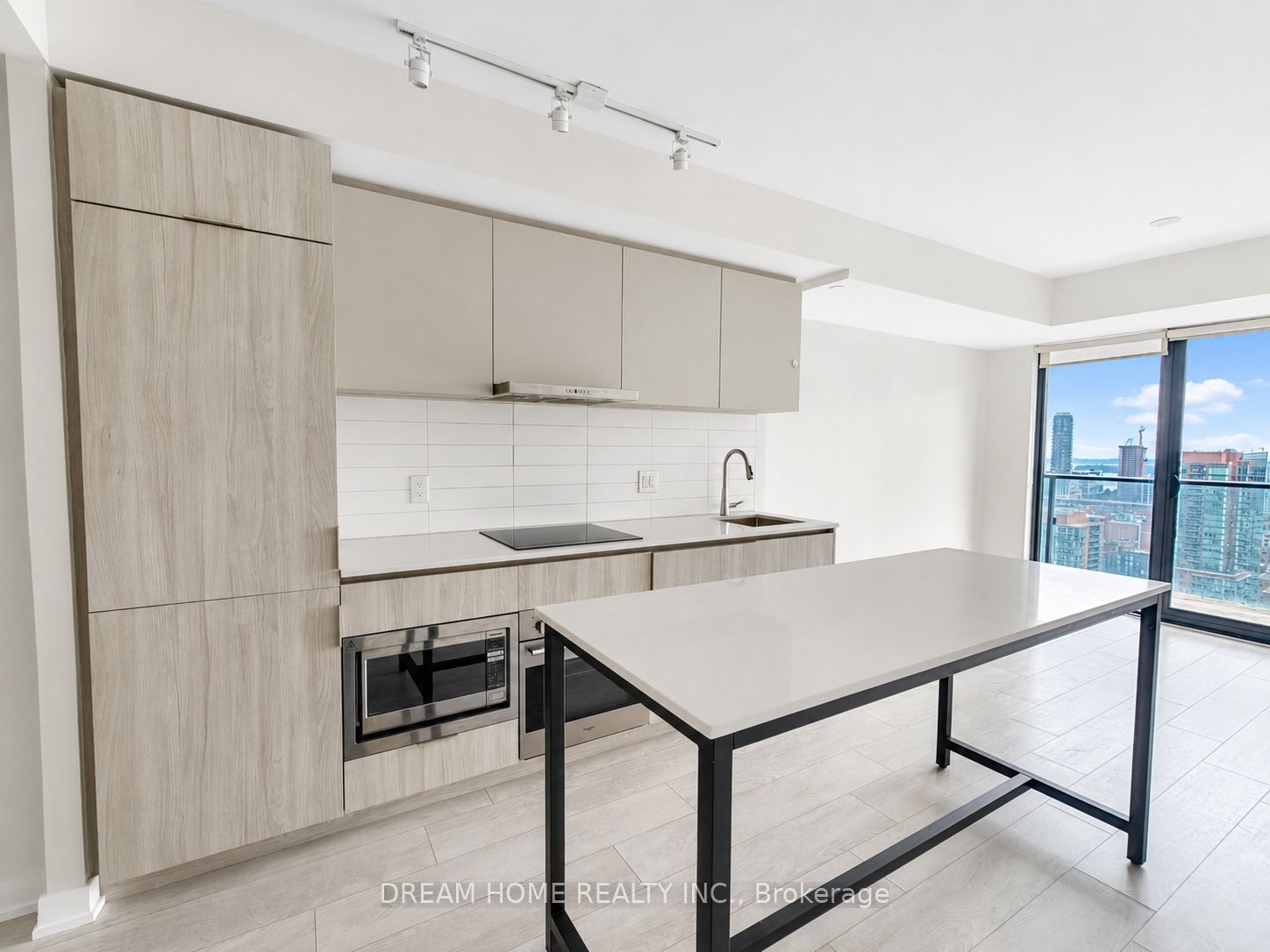 47 Mutual Street 2808, Toronto, ON M5B 0C6 photo 5