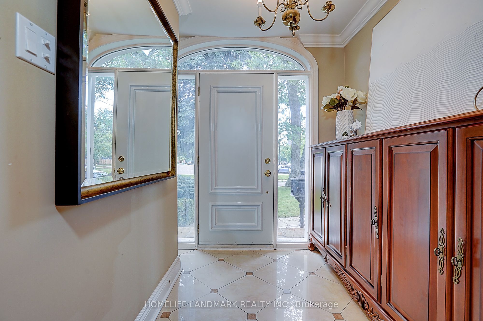 108 Empress Avenue, Toronto, ON M2N 3T6 photo 4