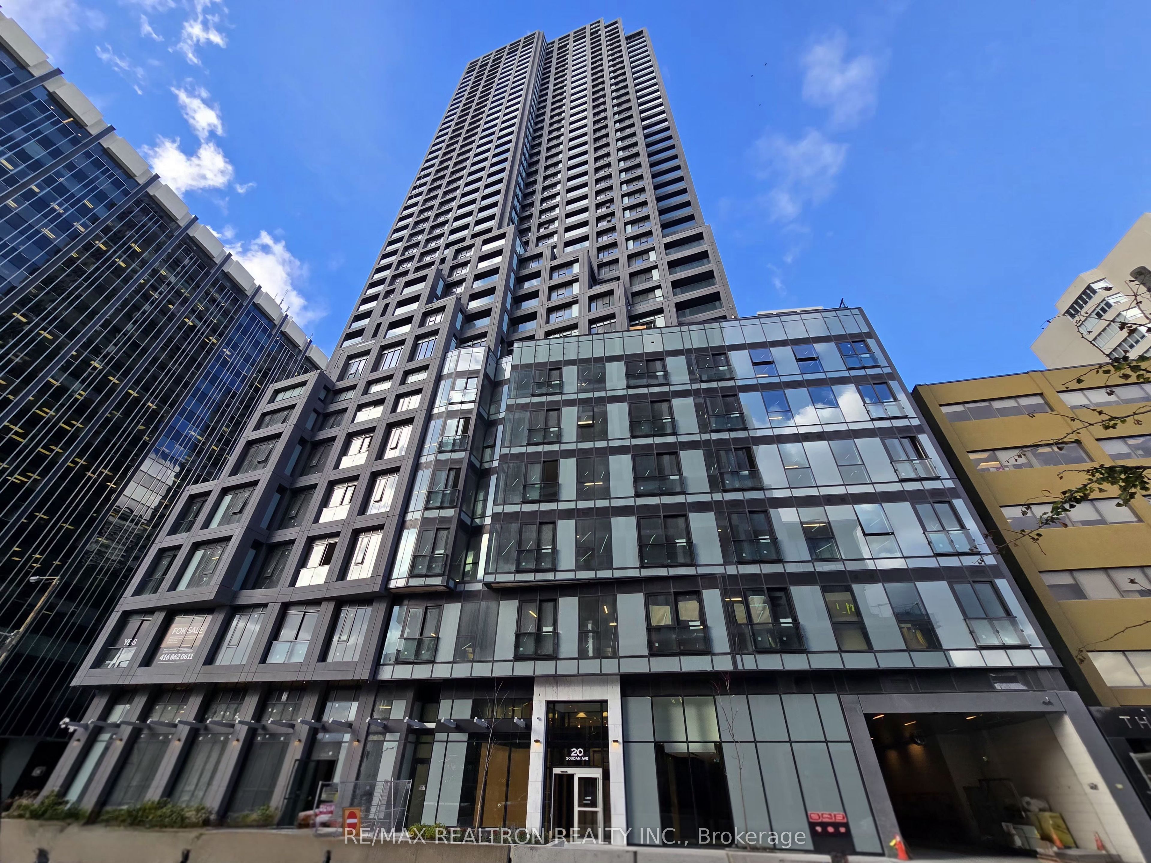 20 Soudan Avenue 1109, Toronto, ON M4S 0E2