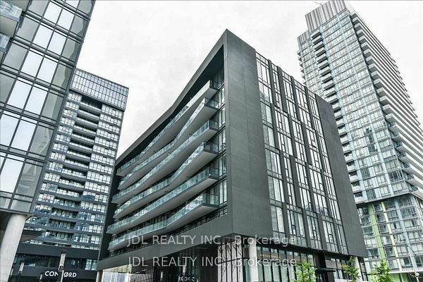 90 Queens Wharf Road 310, Toronto, ON M5V 0J4