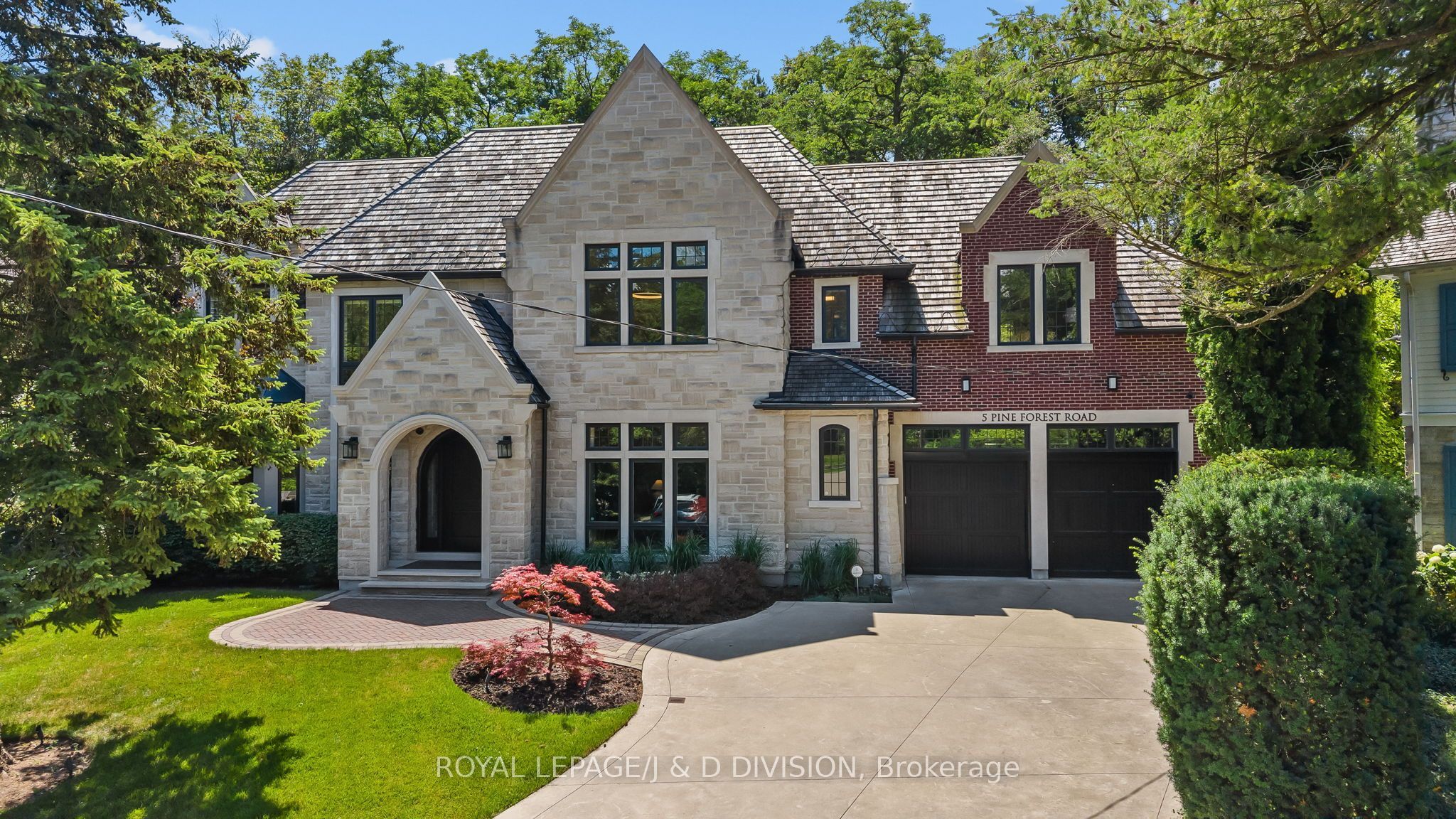 5 Pine Forest Road, Toronto, ON M4N 3E6