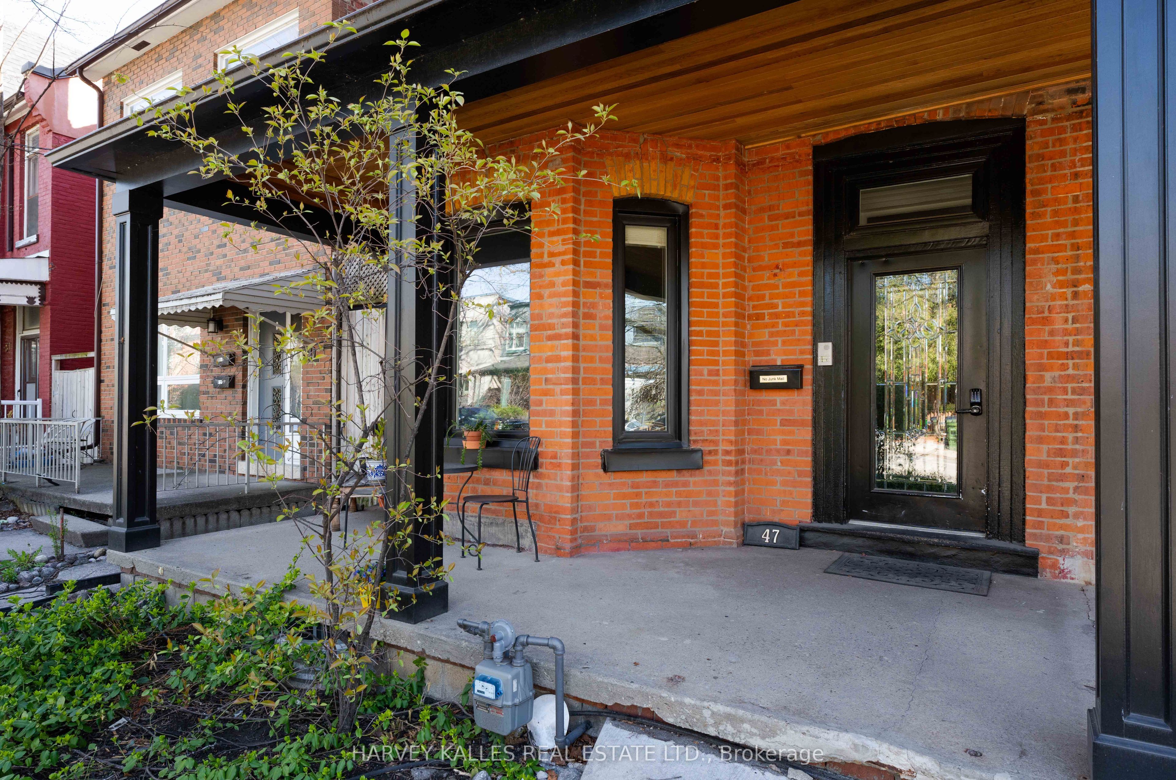 47 Northcote Avenue 1, Toronto, ON M6J 3K1 photo 3