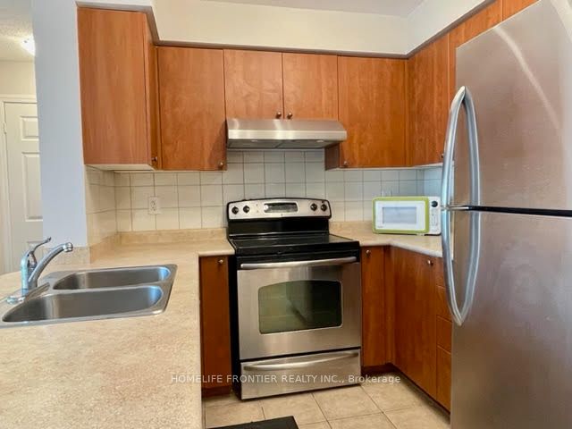 5500 Yonge Street 2406, Toronto, ON M2N 7L1 photo 4