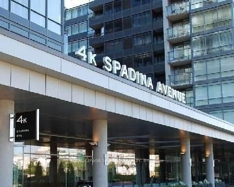 4K Spadina Avenue 1121, Toronto, ON M5V 3Y9