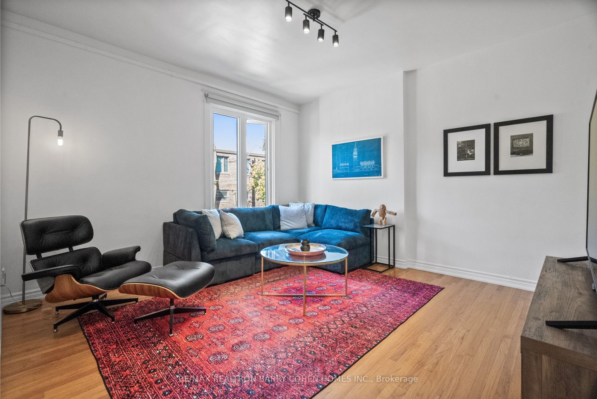 371 Howland Avenue Upper, Toronto, ON M5R 3C1 photo 3
