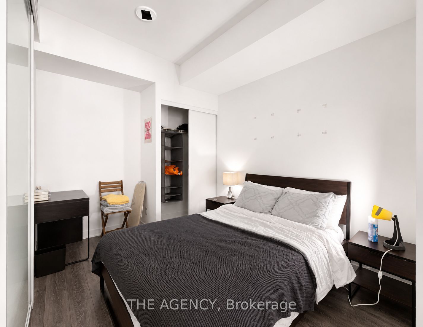57 St Joseph Street 307, Toronto, ON M5S 0C5 photo 3