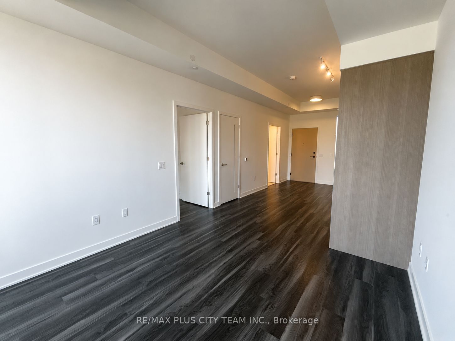 30 Dreamers Way 348, Toronto, ON M5A 0Y7 photo 5