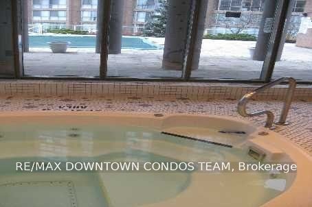 44 St Joseph Street 614, Toronto, ON M4Y 2W4 photo 5