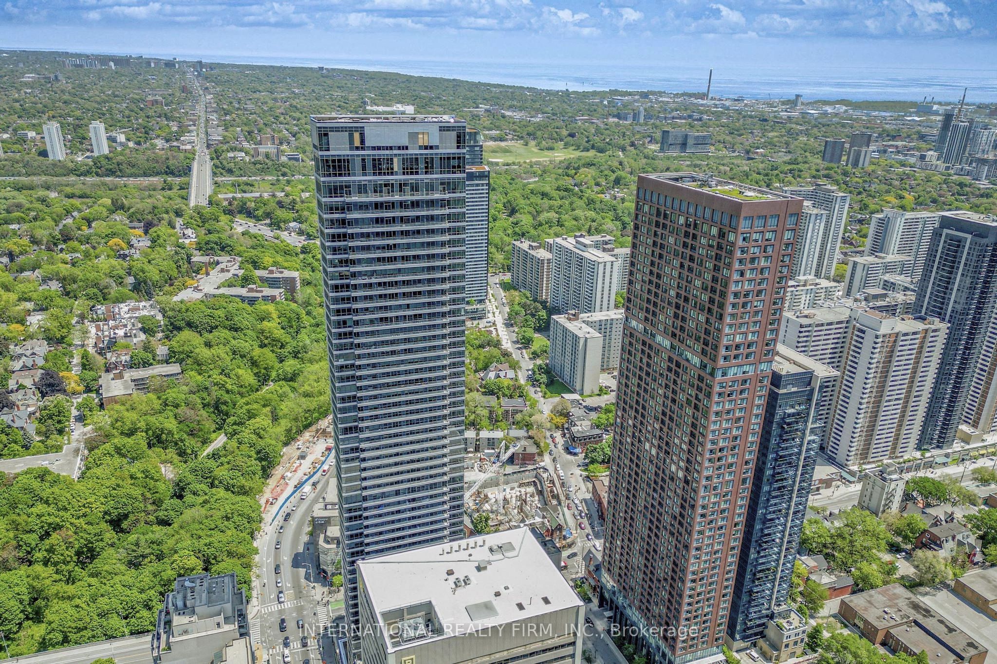 395 Bloor Street E 4602, Toronto, ON M4W 1H7