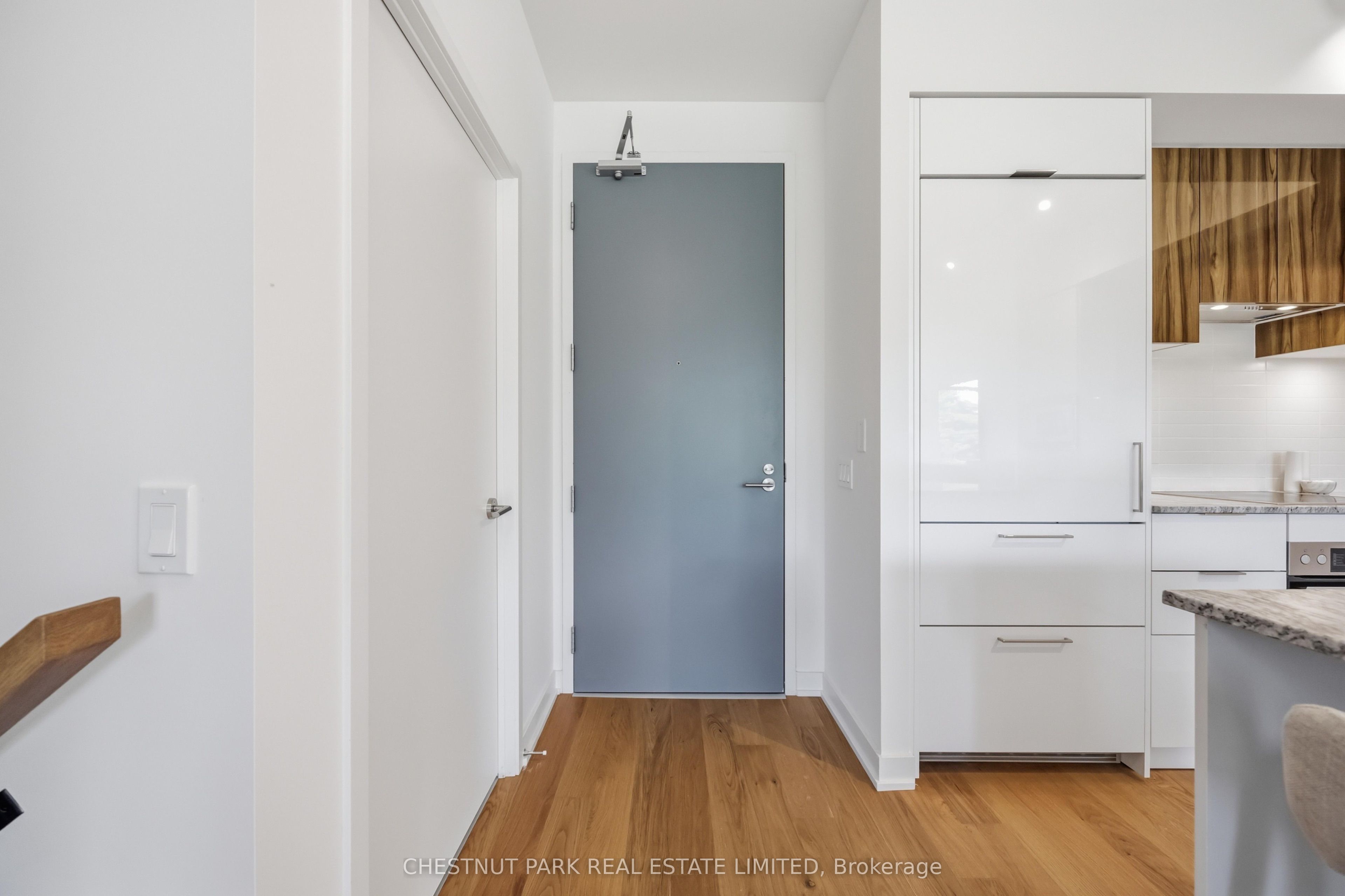 20 O'Neill Road TH104, Toronto, ON M3C 0R2 photo 4