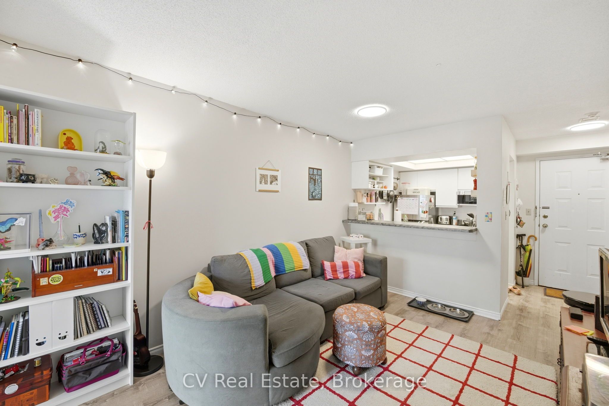 222 The Esplanade 506, Toronto, ON M5A 4M8 photo 4