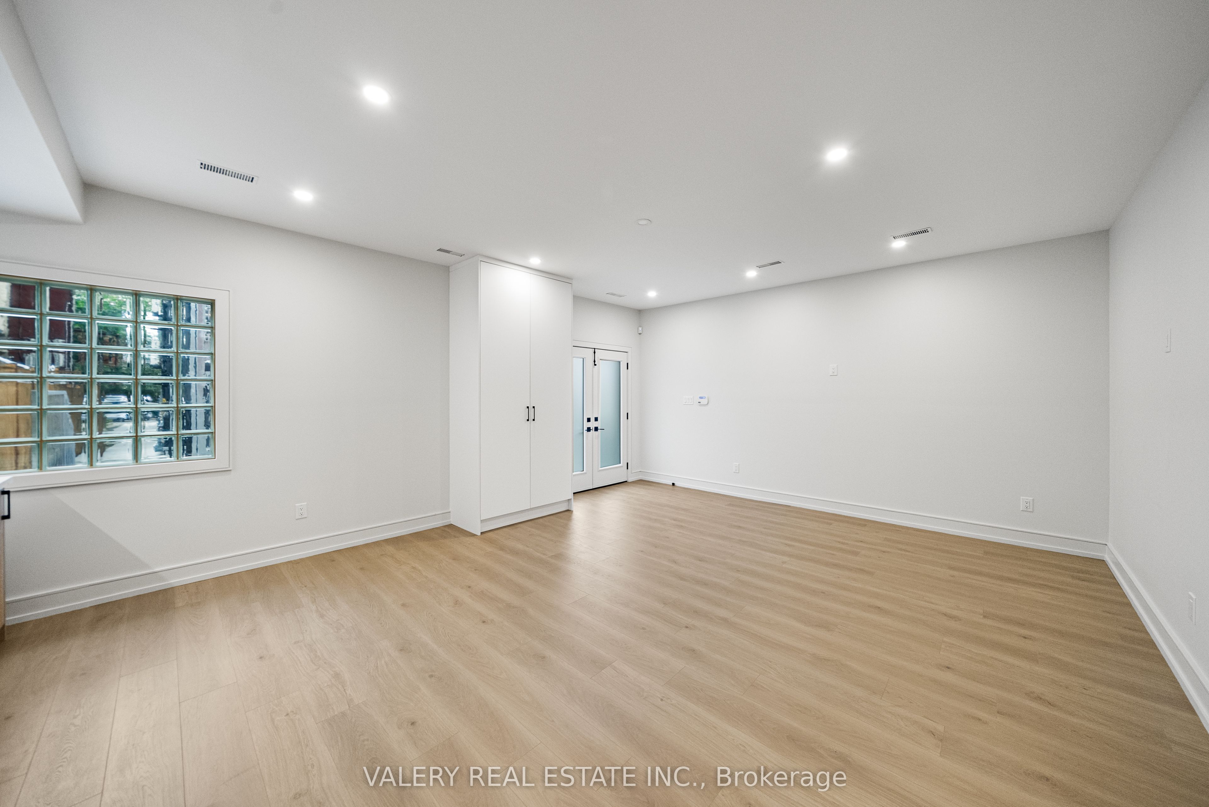 131 Dovercourt Road Laneway Main, Toronto, ON M6J 3C5 photo 3