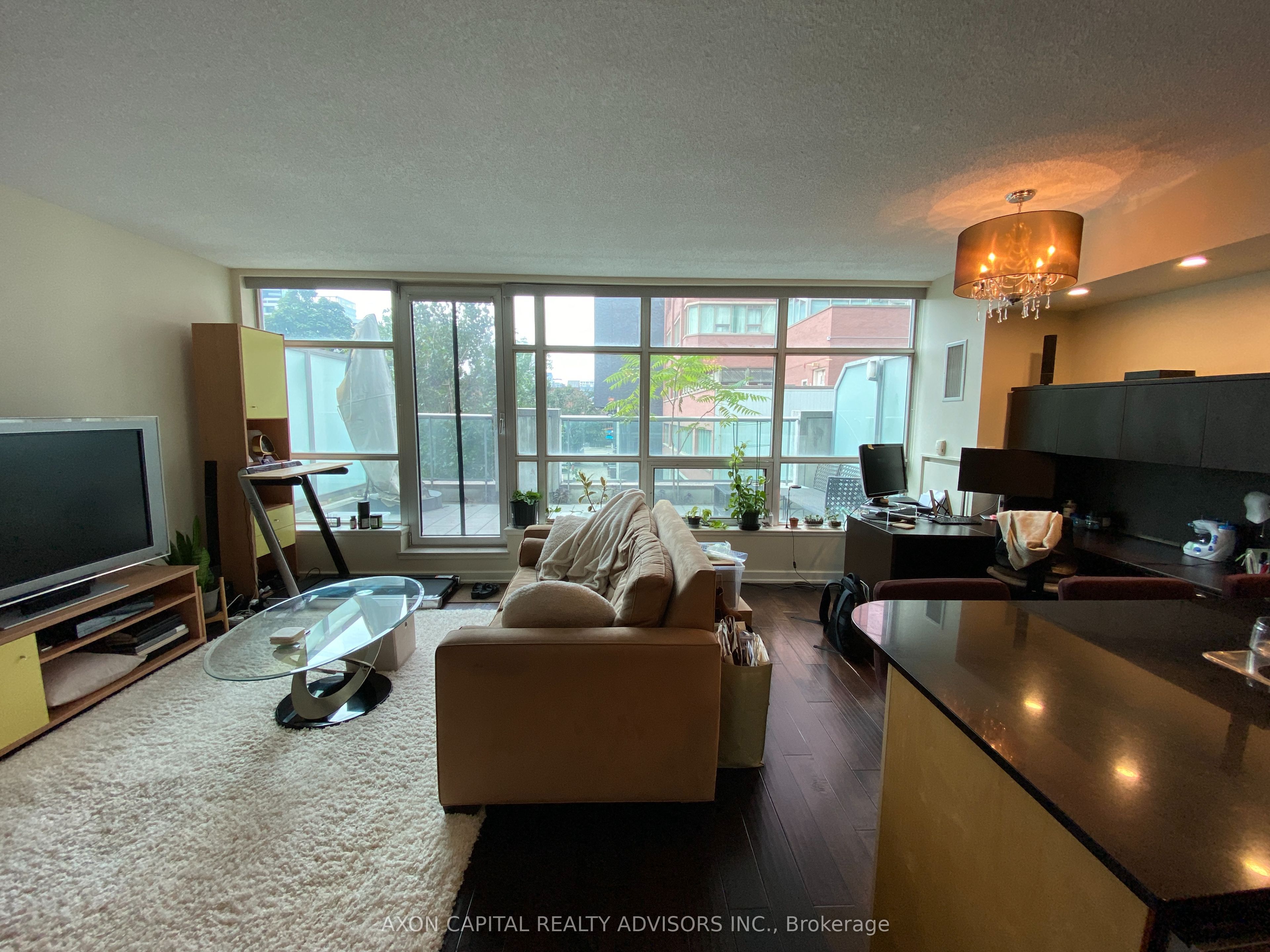 350 Wellington Street W 312, Toronto, ON M5V 3W9 photo 2