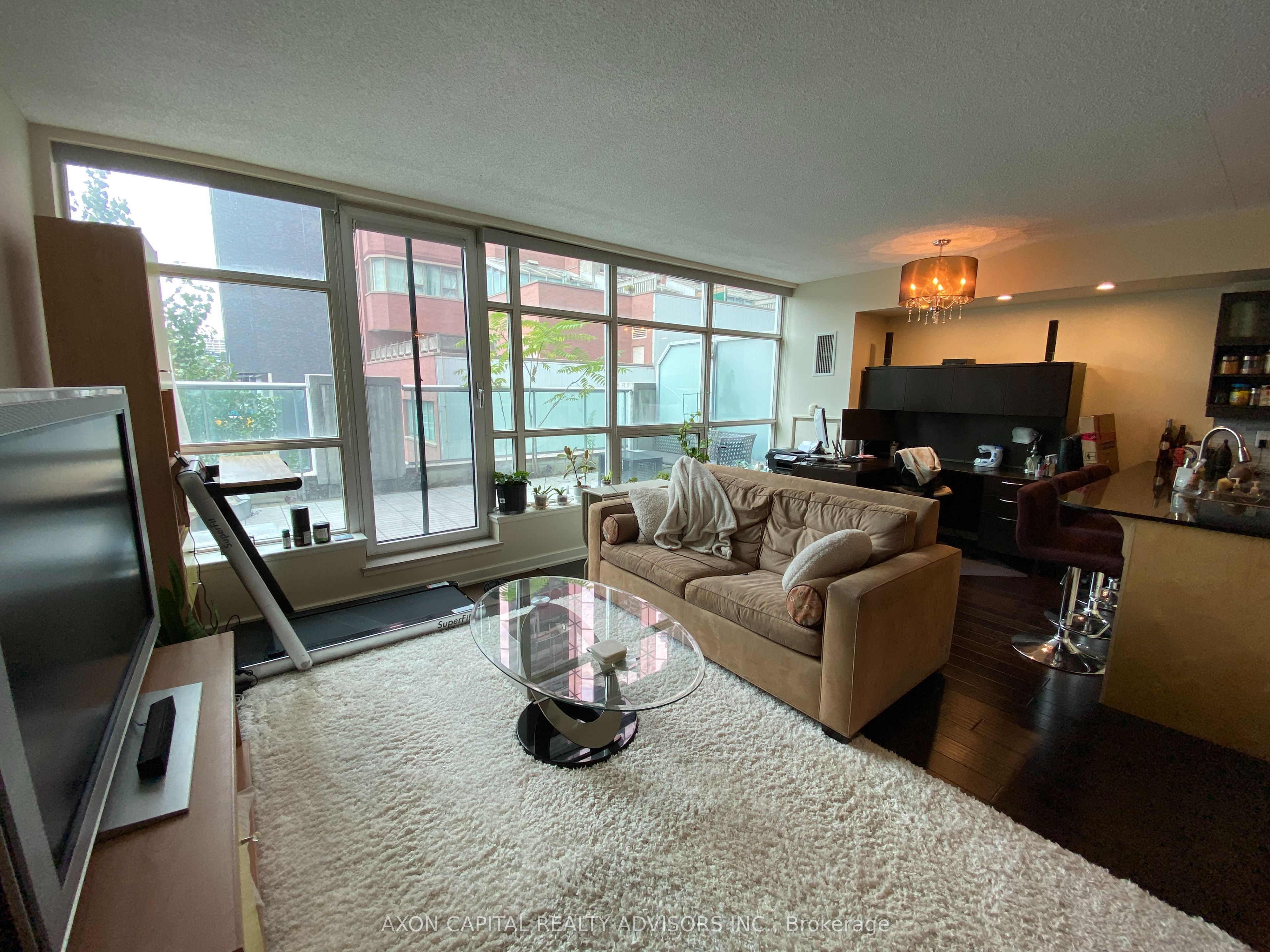 350 Wellington Street W 312, Toronto, ON M5V 3W9 photo 5