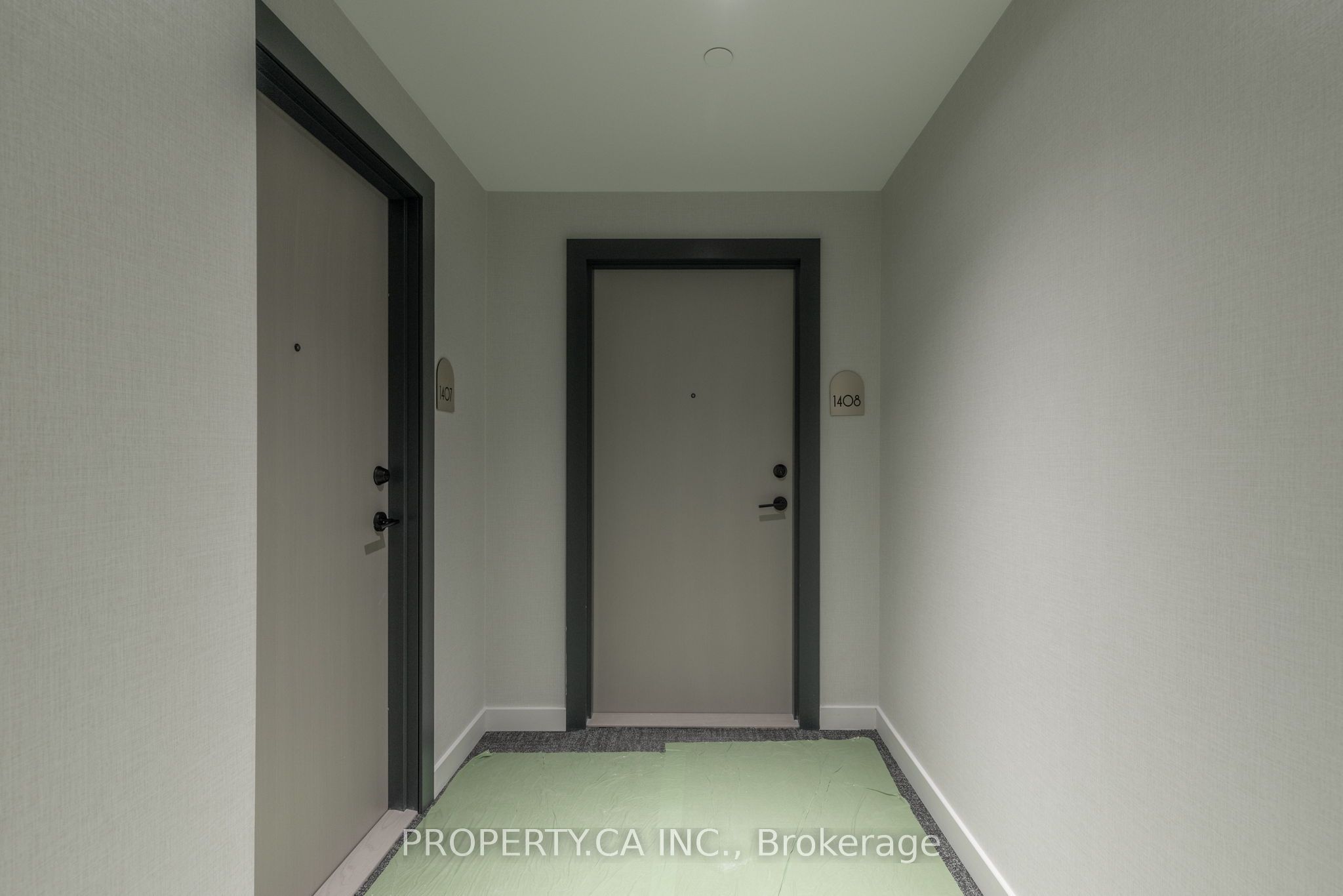 181 Sterling Road 1408, Toronto, ON M6R 2B2 photo 5