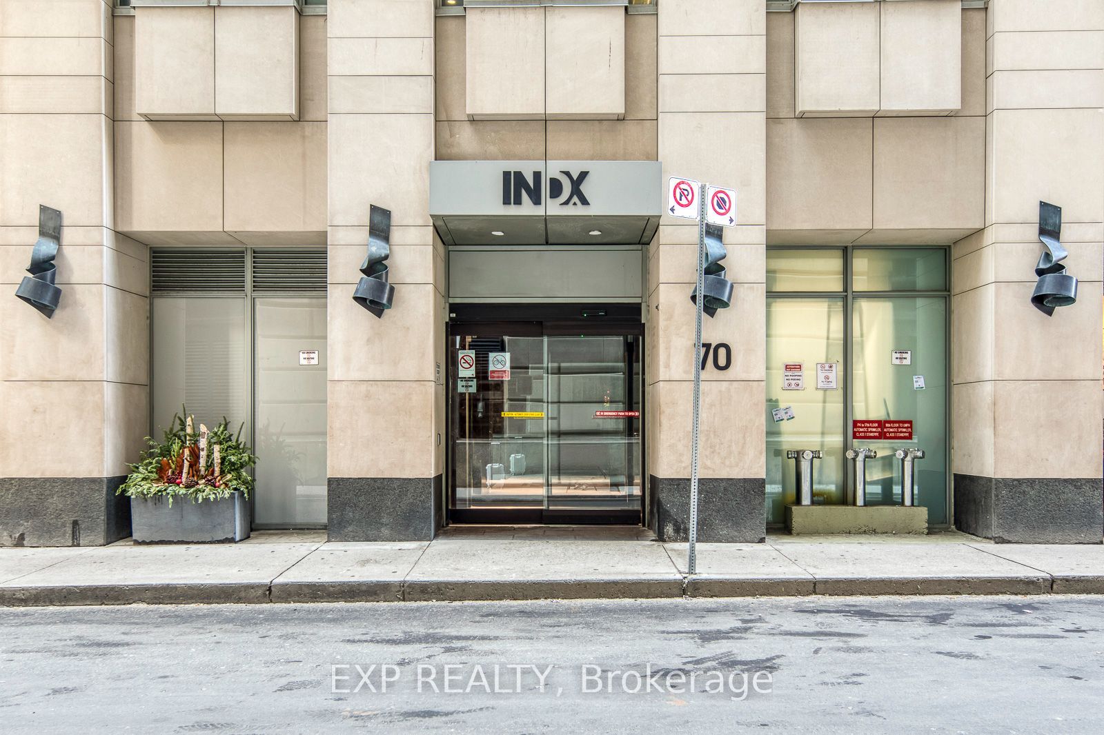 70 Temperance Street 309, Toronto, ON M5H 4E8 photo 3