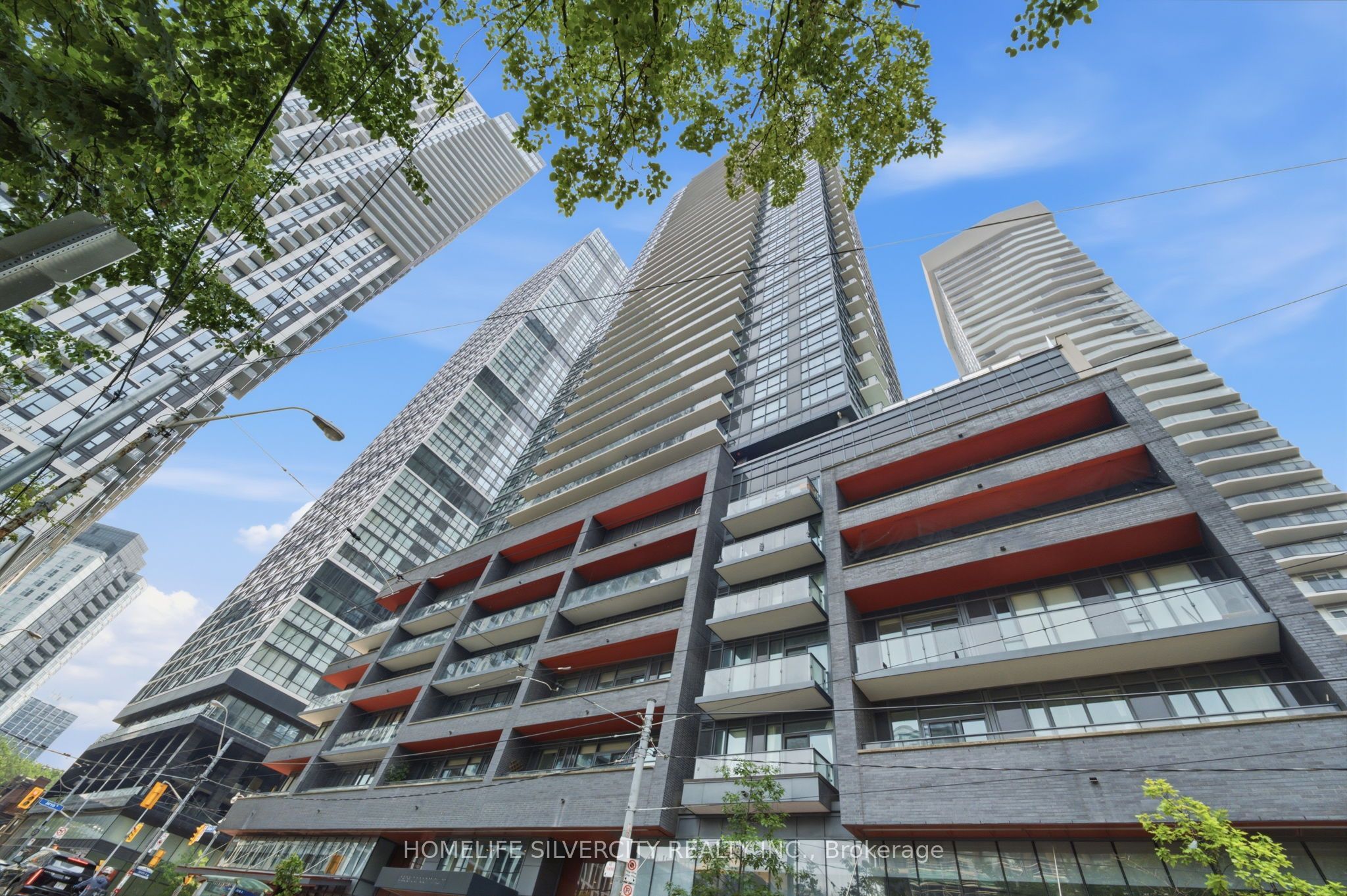 159 Dundas Street E 2602, Toronto, ON M5B 0A9 photo 2