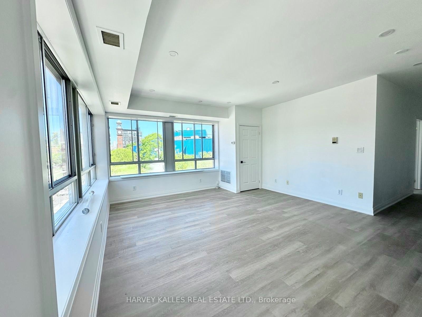 409 College Street 4, Toronto, ON M5T 1T1 photo 5