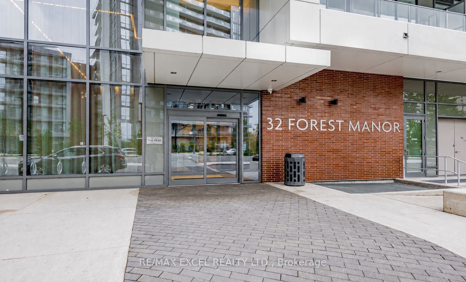 32 Forest Manor Road 2804, Toronto, ON M2J 0H2