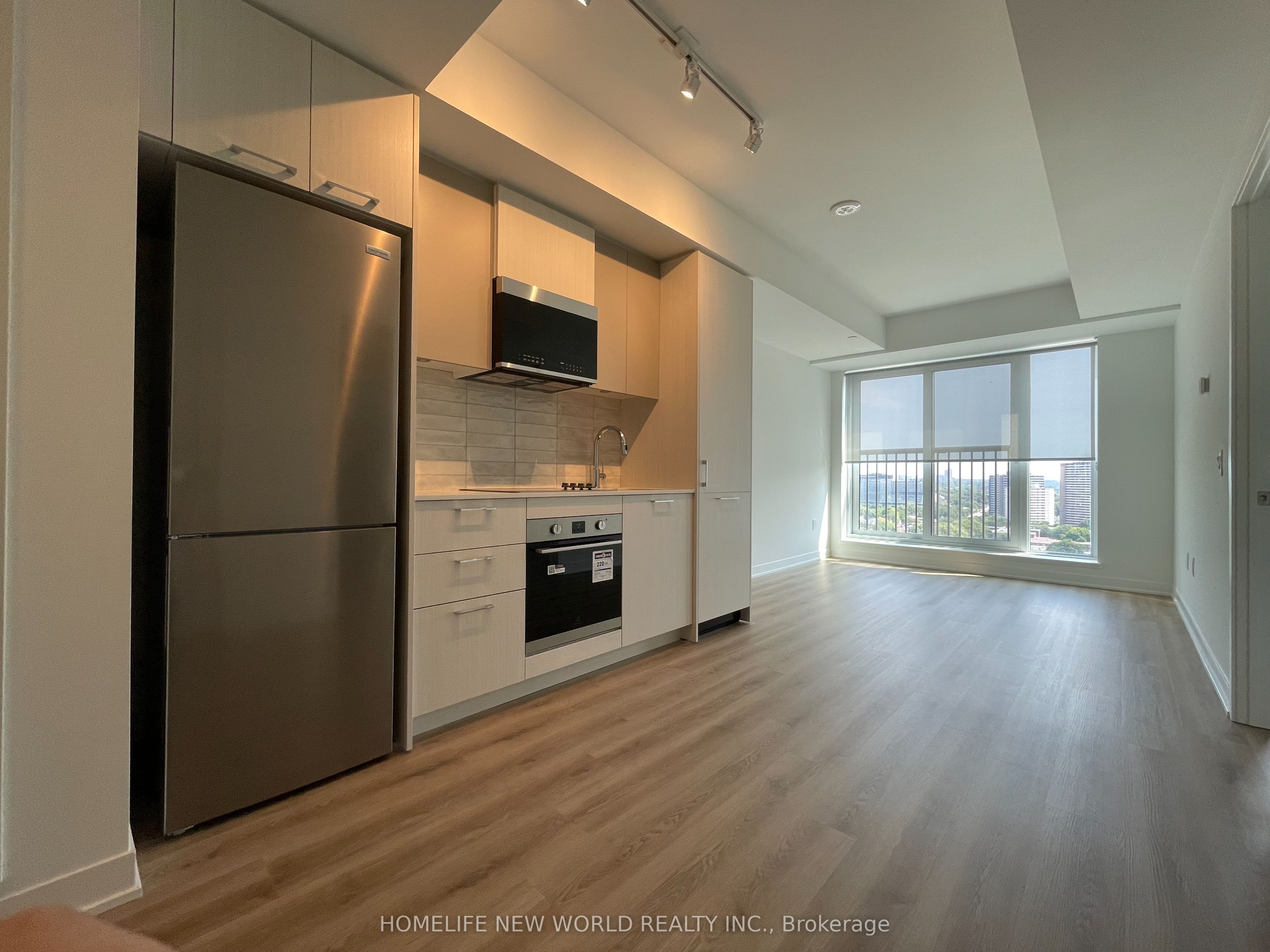 10 Oak Street 1502, Toronto, ON M5A 0Z1 photo 2