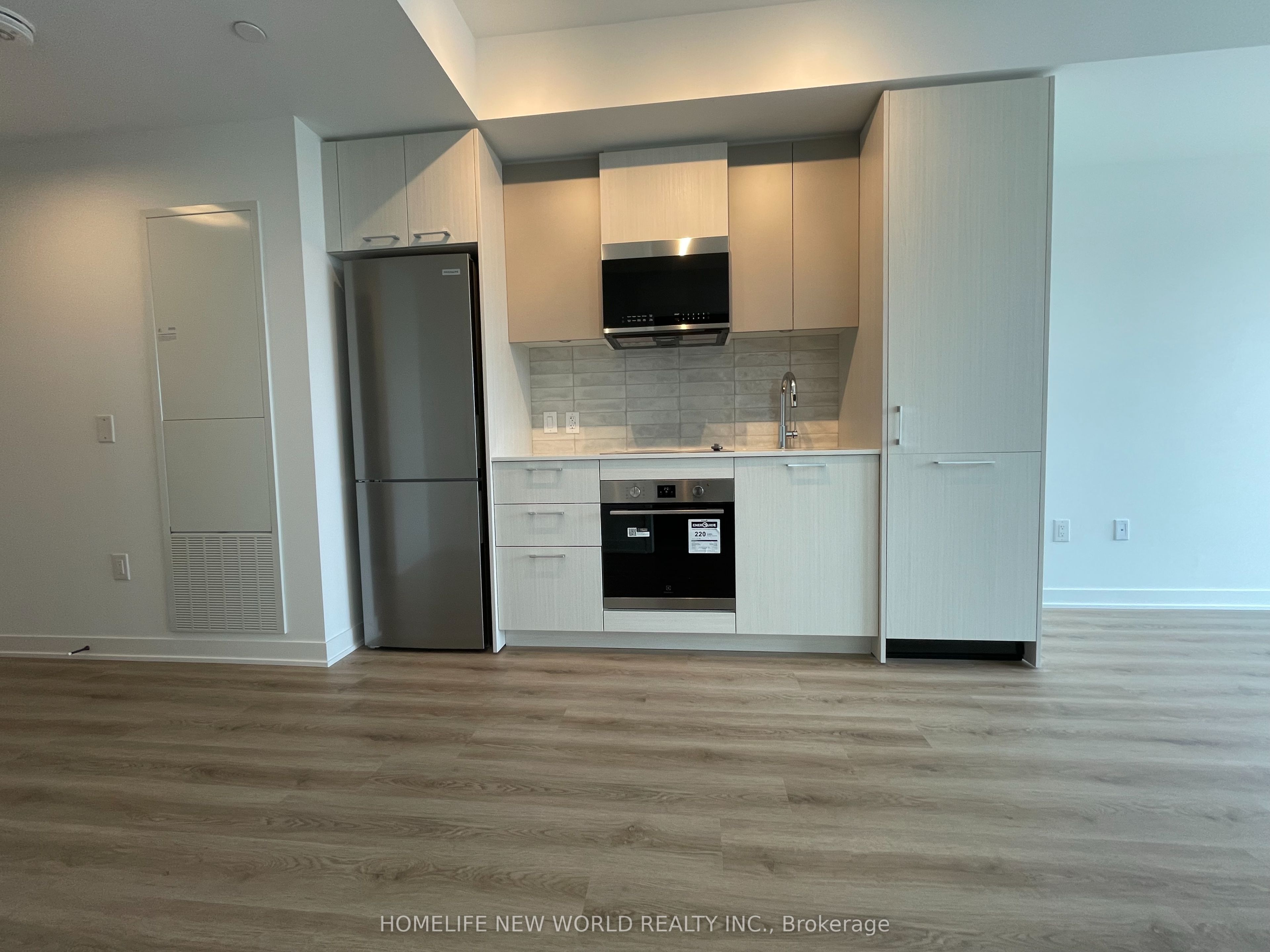 10 Oak Street 1502, Toronto, ON M5A 0Z1 photo 4