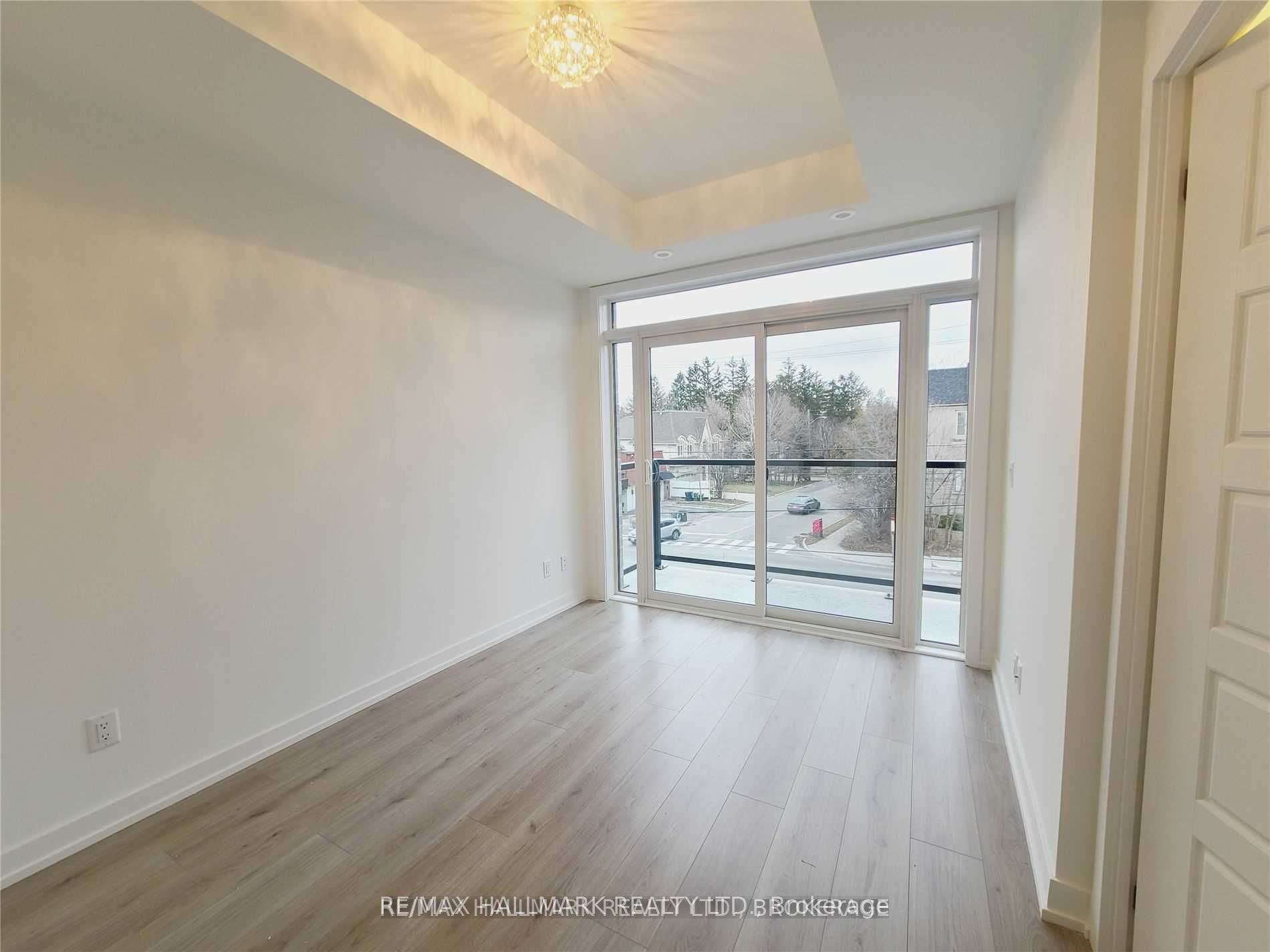 262 Finch Avenue E 8, Toronto, ON M2N 0L3 photo 2