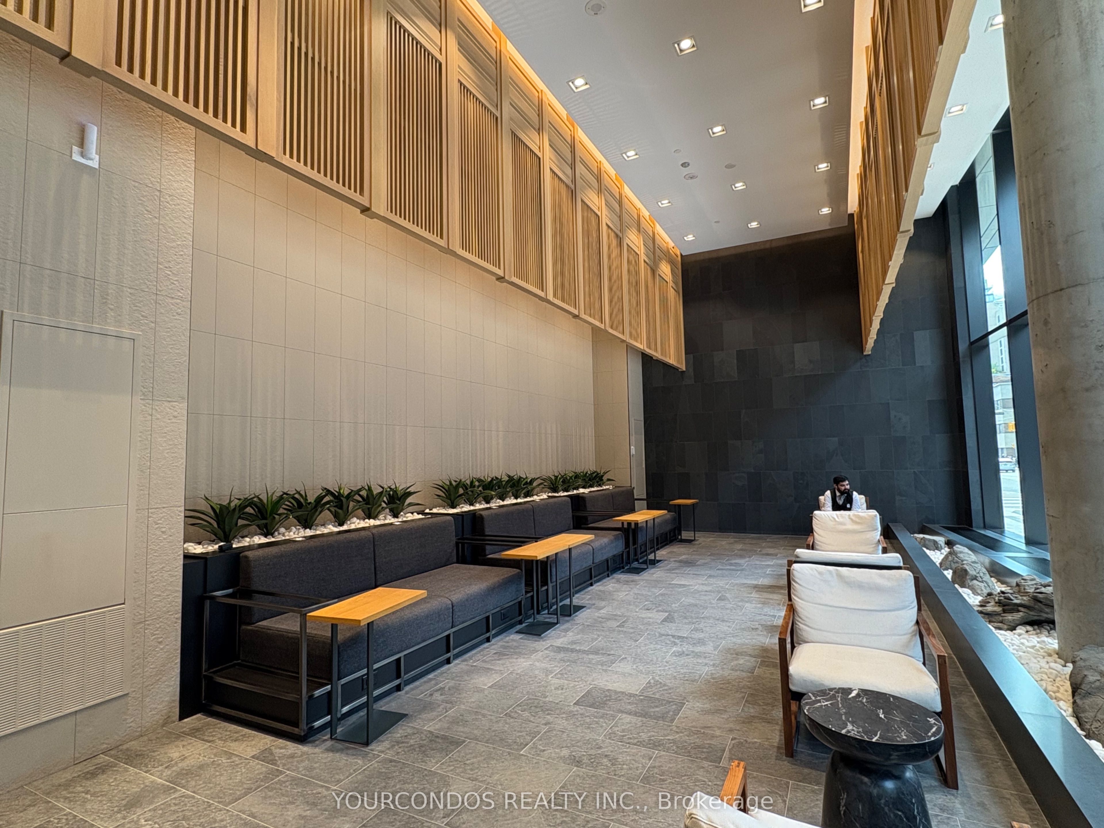 89 Church Street 3506, Toronto, ON M5C 2G3 photo 4