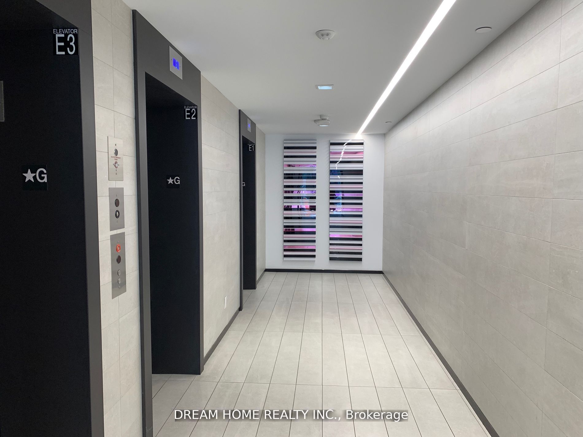 203 College Street 3003, Toronto, ON M5T 0C8 photo 3