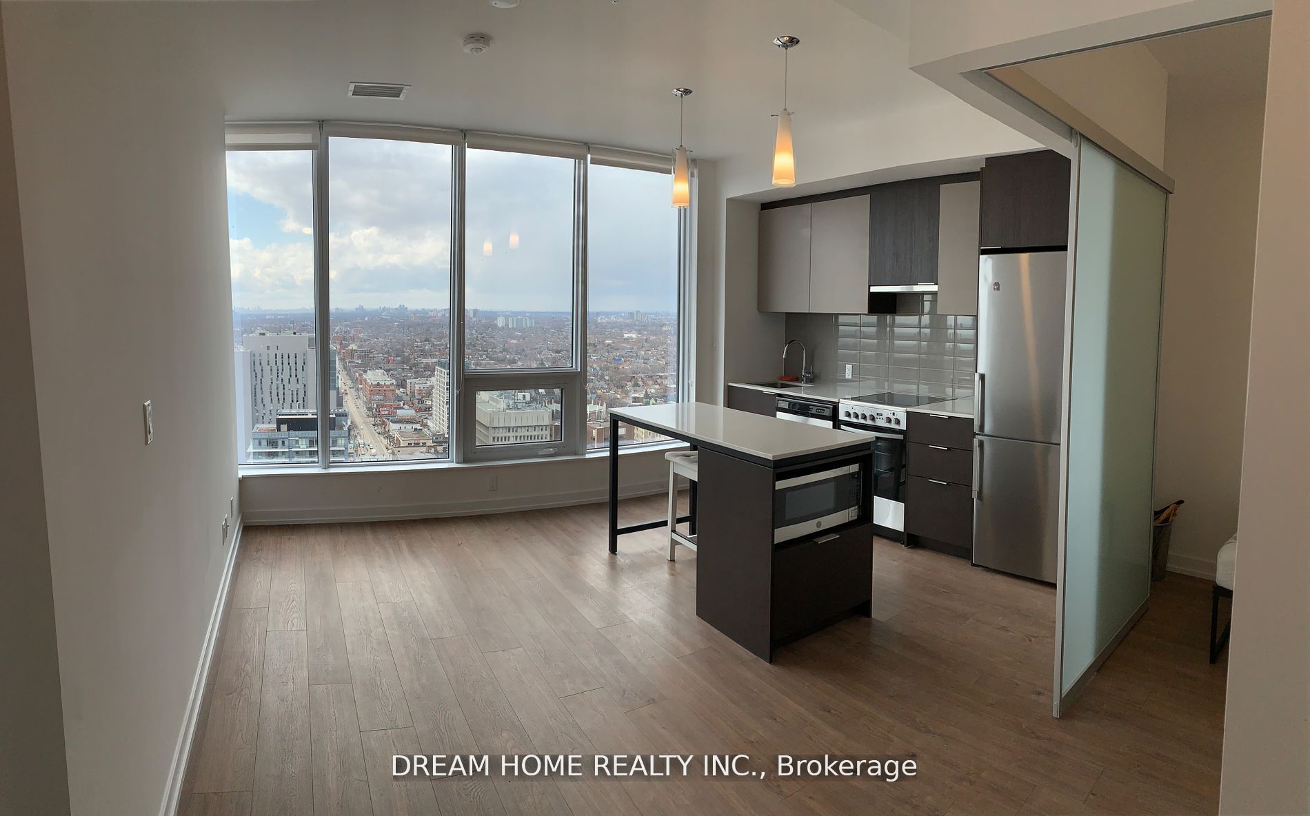 203 College Street 3003, Toronto, ON M5T 0C8 photo 4