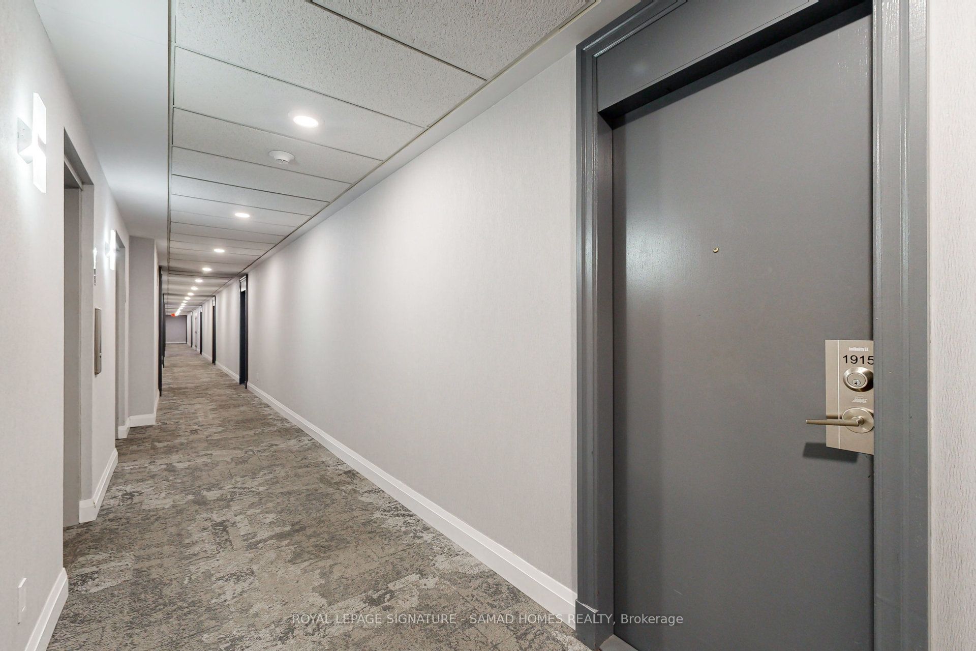 51 Lower Simcoe Street 1915, Toronto, ON M5J 3A2 photo 3