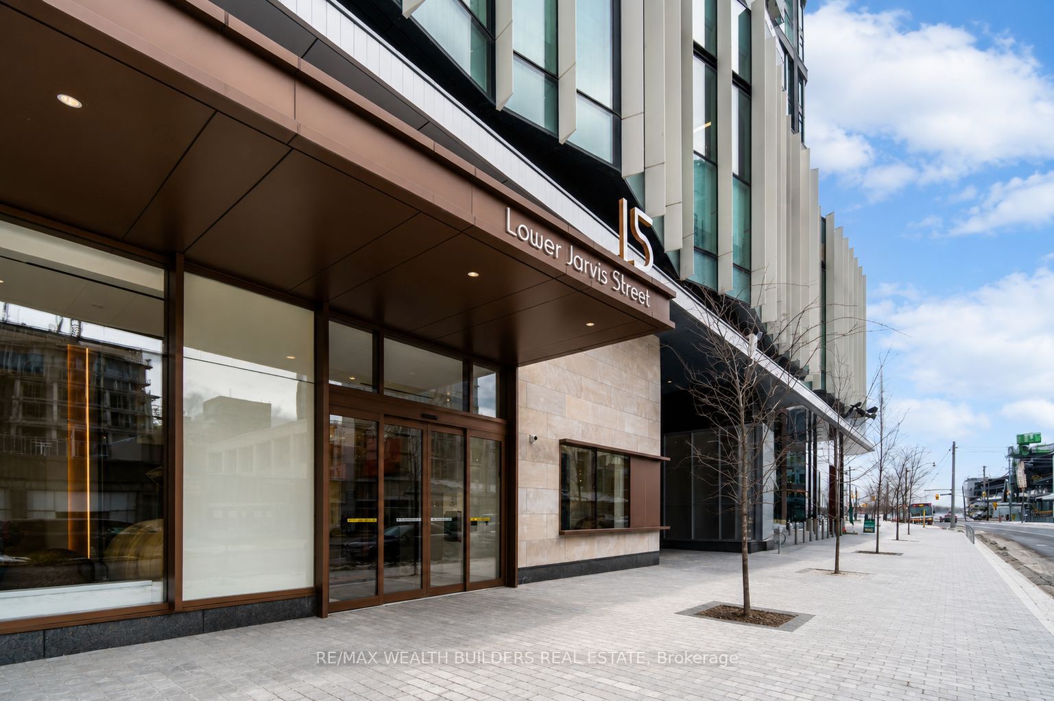 15 Lower Jarvis Street 4201, Toronto, ON M5E 1R7 photo 2