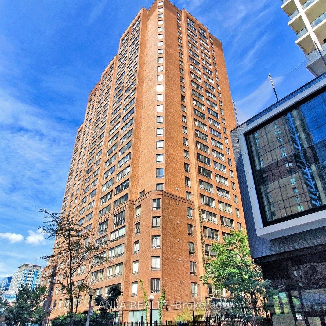 633 Bay Street 912, Toronto, ON M5G 2G4 photo 3