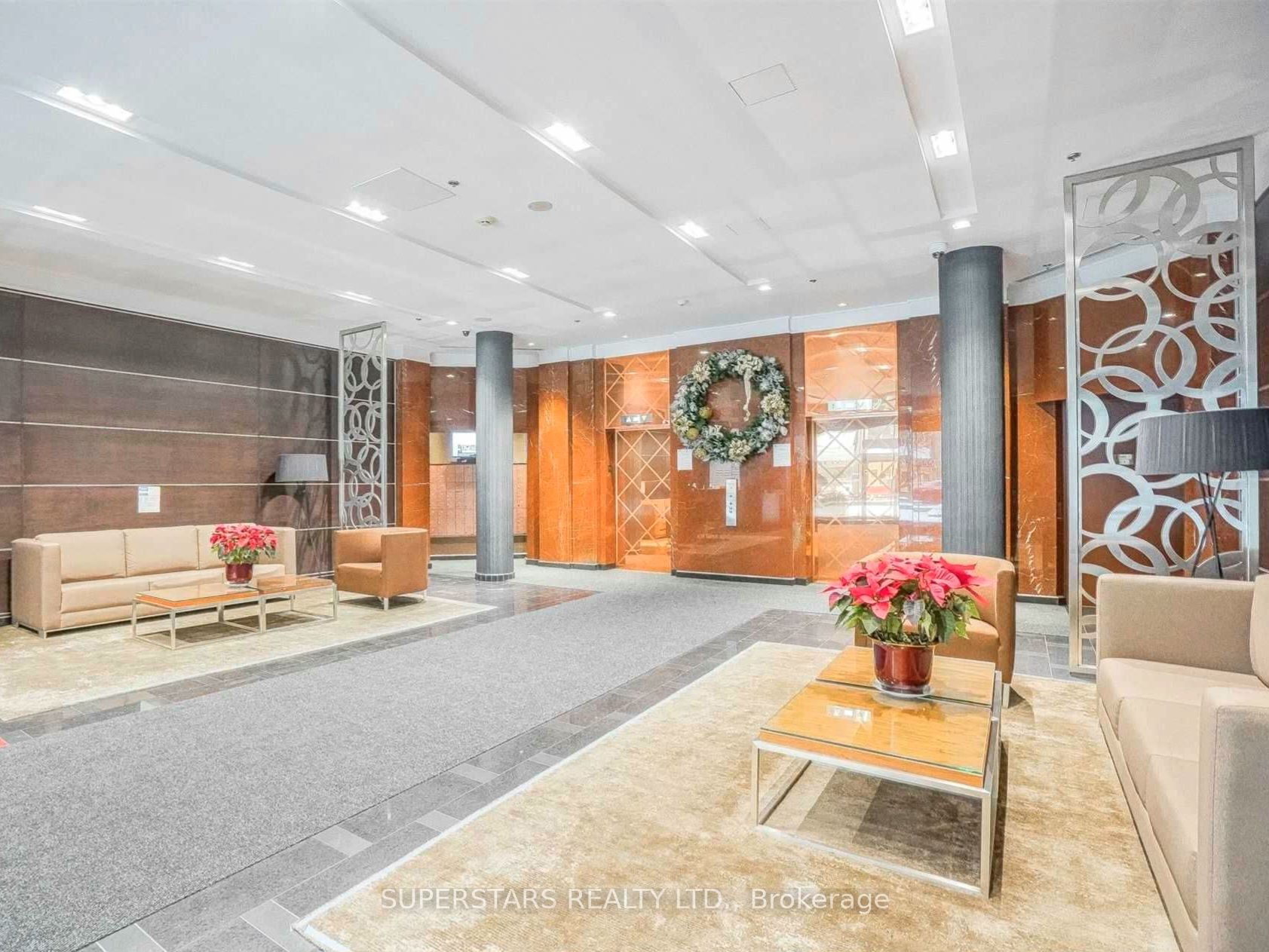 55 Bloor Street E 1502, Toronto, ON M4W 3W6 photo 4