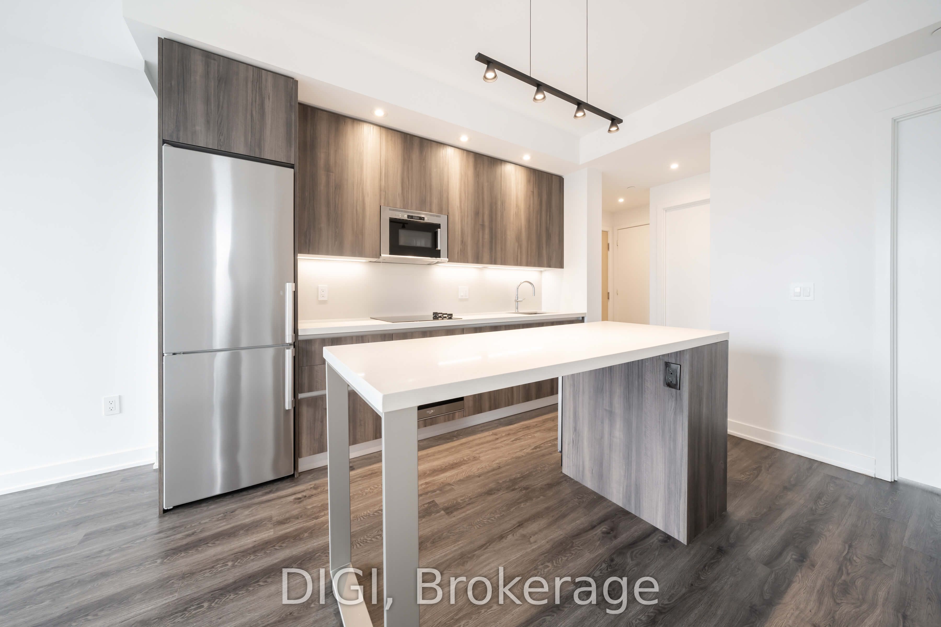 8 Gloucester Street 1205, Toronto, ON M4Y 0H8 photo 4