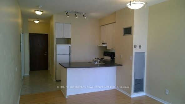 555 Yonge Street 301, Toronto, ON M4Y 3A6 photo 3