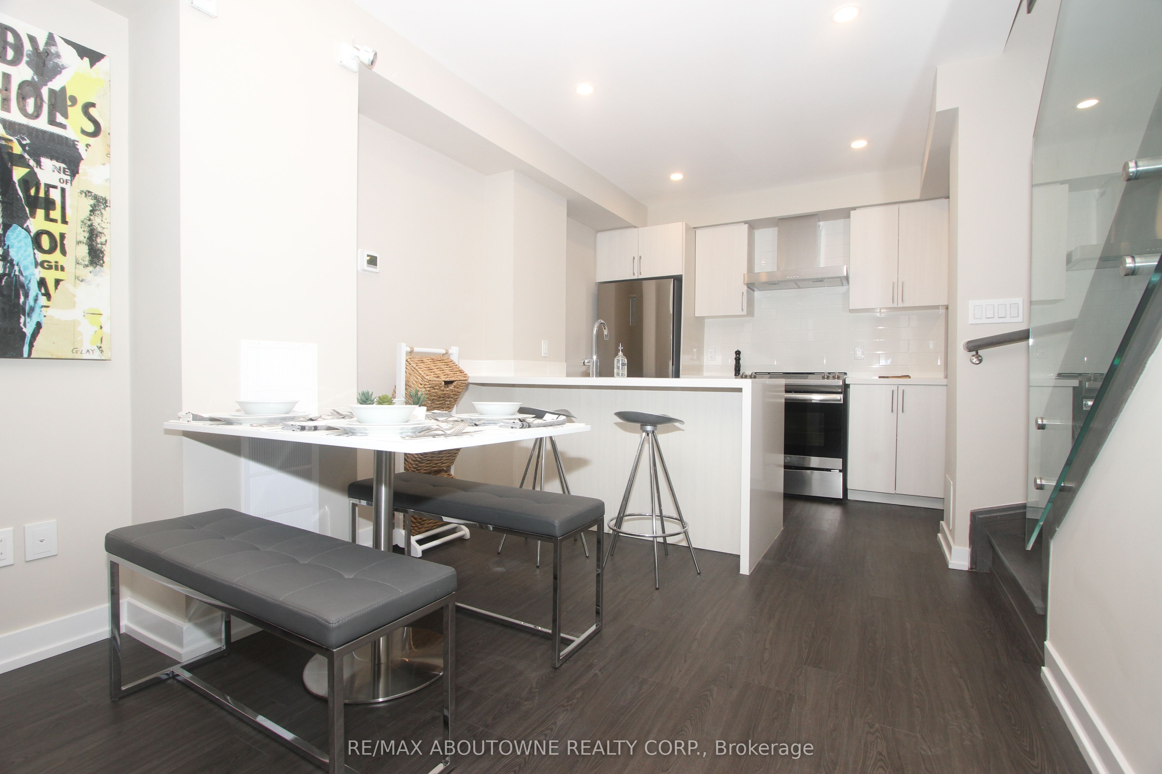 280 Bleecker Street, Toronto, ON M4X 1M1 photo 3