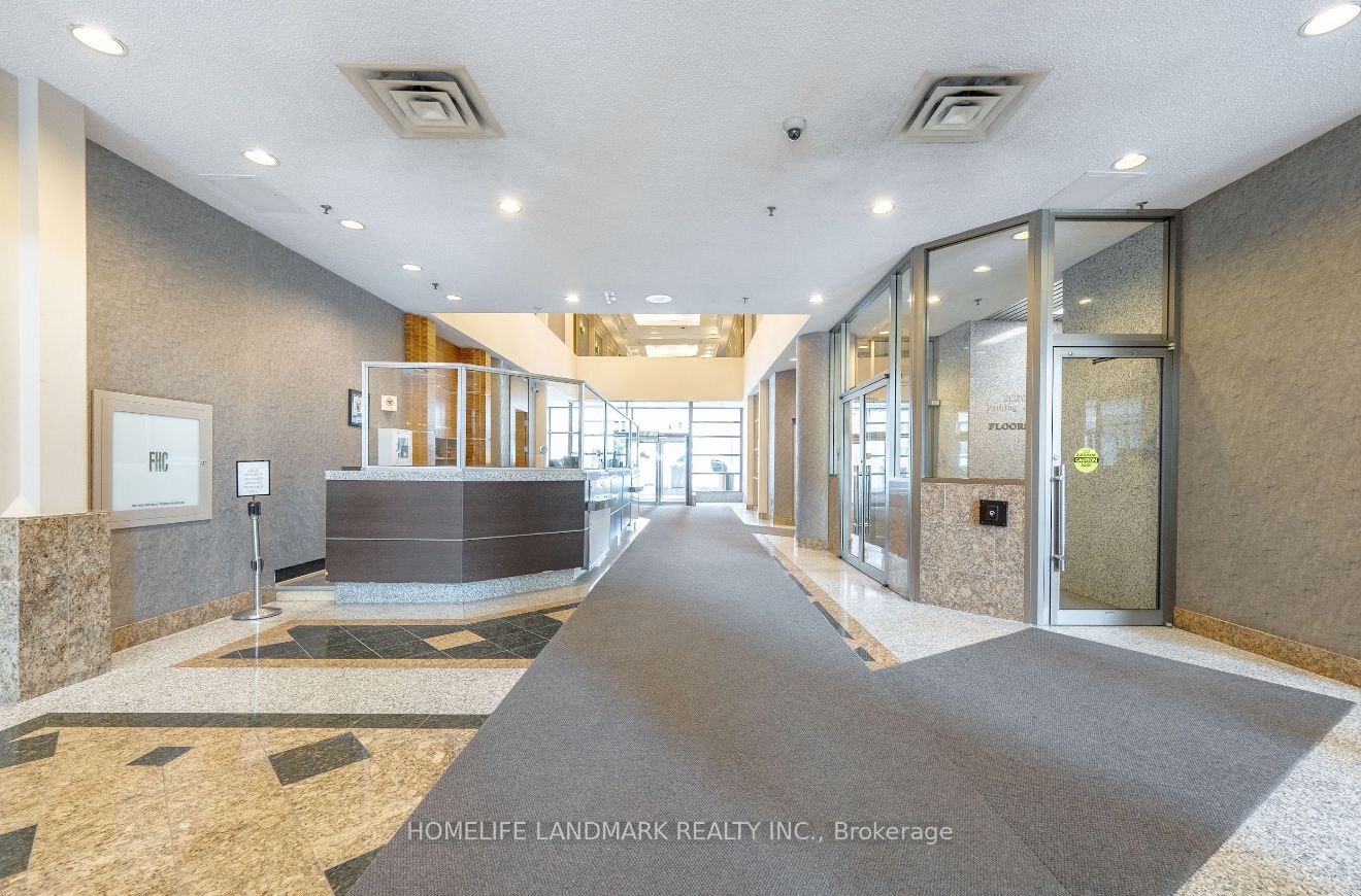 1001 Bay Street 2616, Toronto, ON M5S 3A6 photo 4