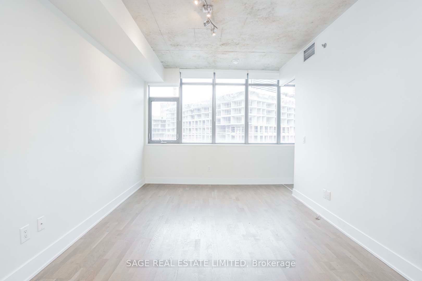 90 Trinity Street 305, Toronto, ON M5A 0E4 photo 5