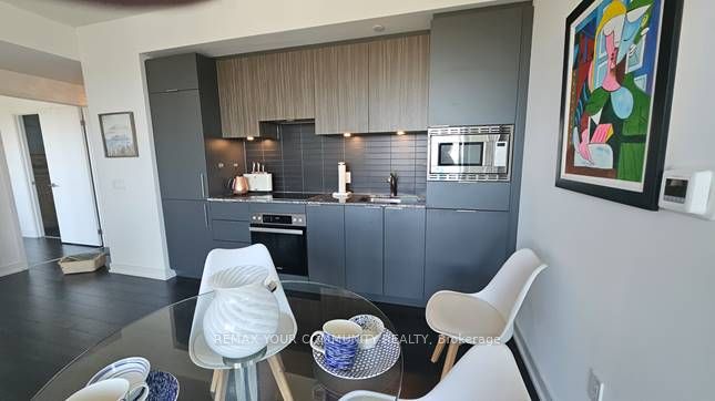 50 O'Neill Road 1604, Toronto, ON M3C 0R1 photo 4