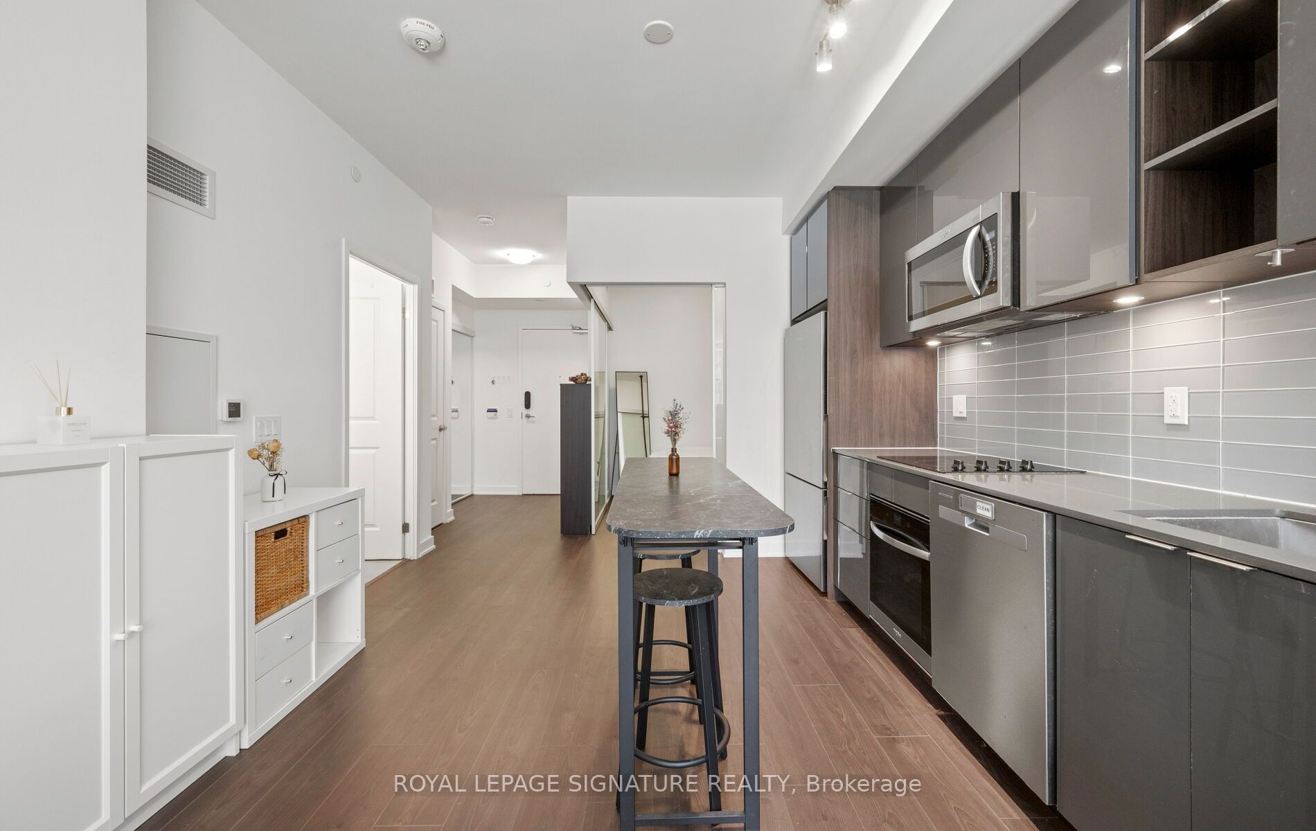 543 Richmond Street W 427, Toronto, ON M5V 0W9 photo 4