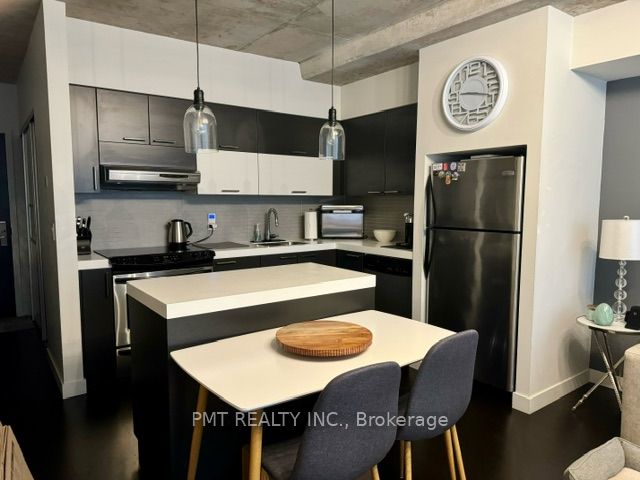 55 Stewart Street 613, Toronto, ON M5V 2V1 photo 4