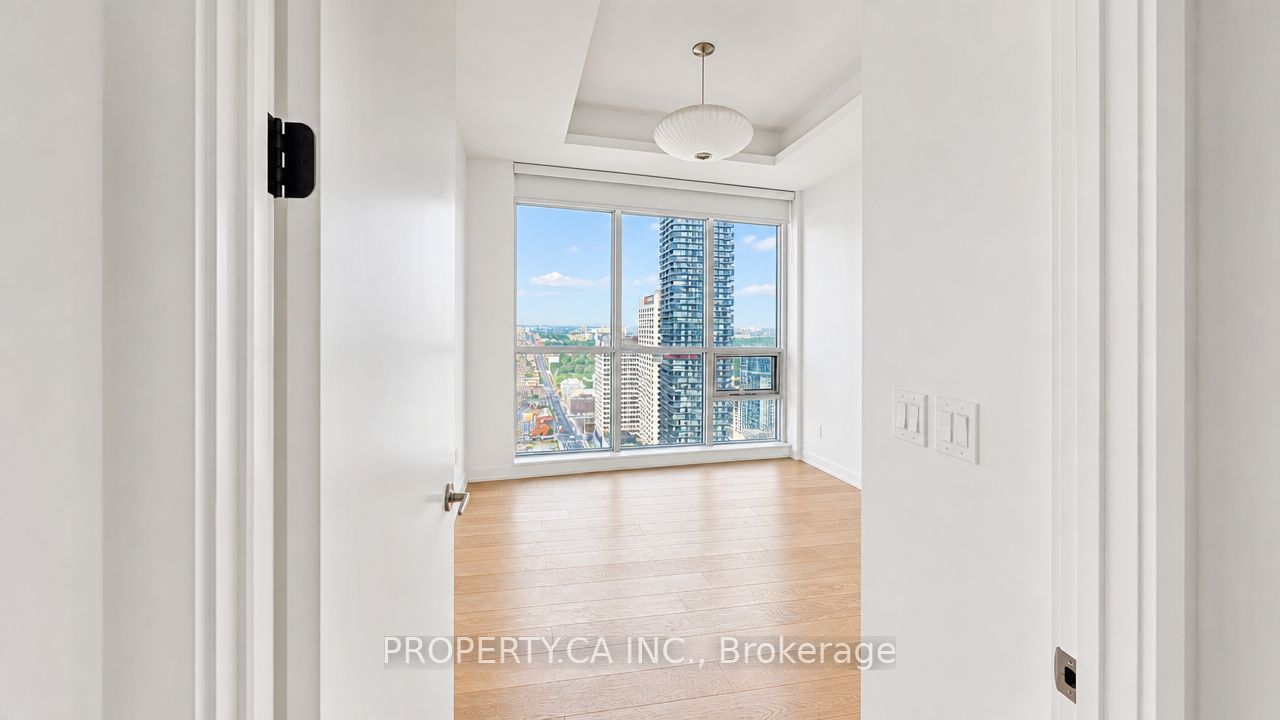 89 Dunfield Avenue 3410, Toronto, ON M4S 0A4 photo 4