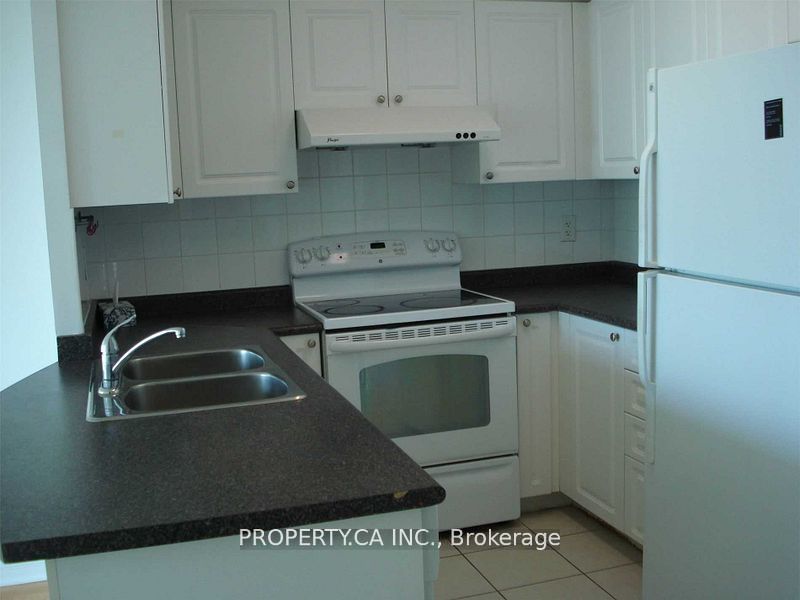 5508 Yonge Street 2305, Toronto, ON M2N 7L2 photo 3