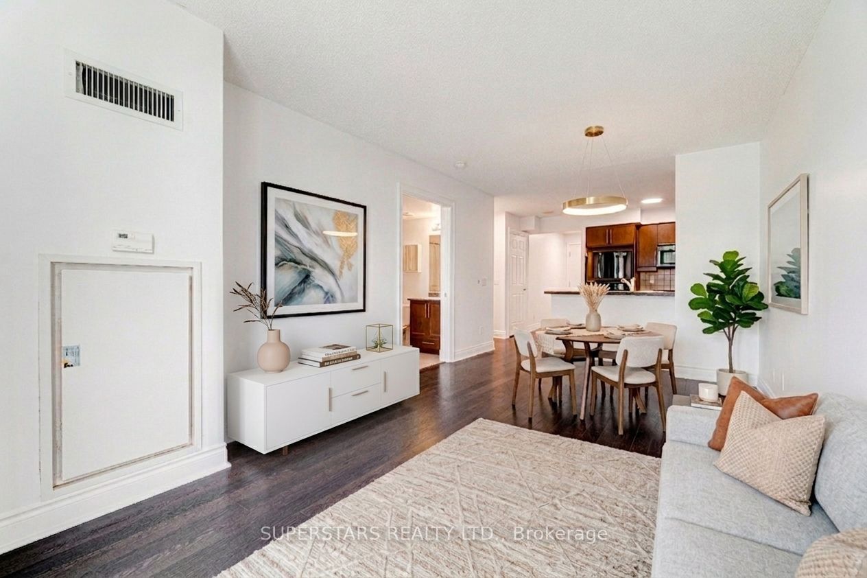 25 Greenview Avenue 524, Toronto, ON M2M 0A5 photo 4