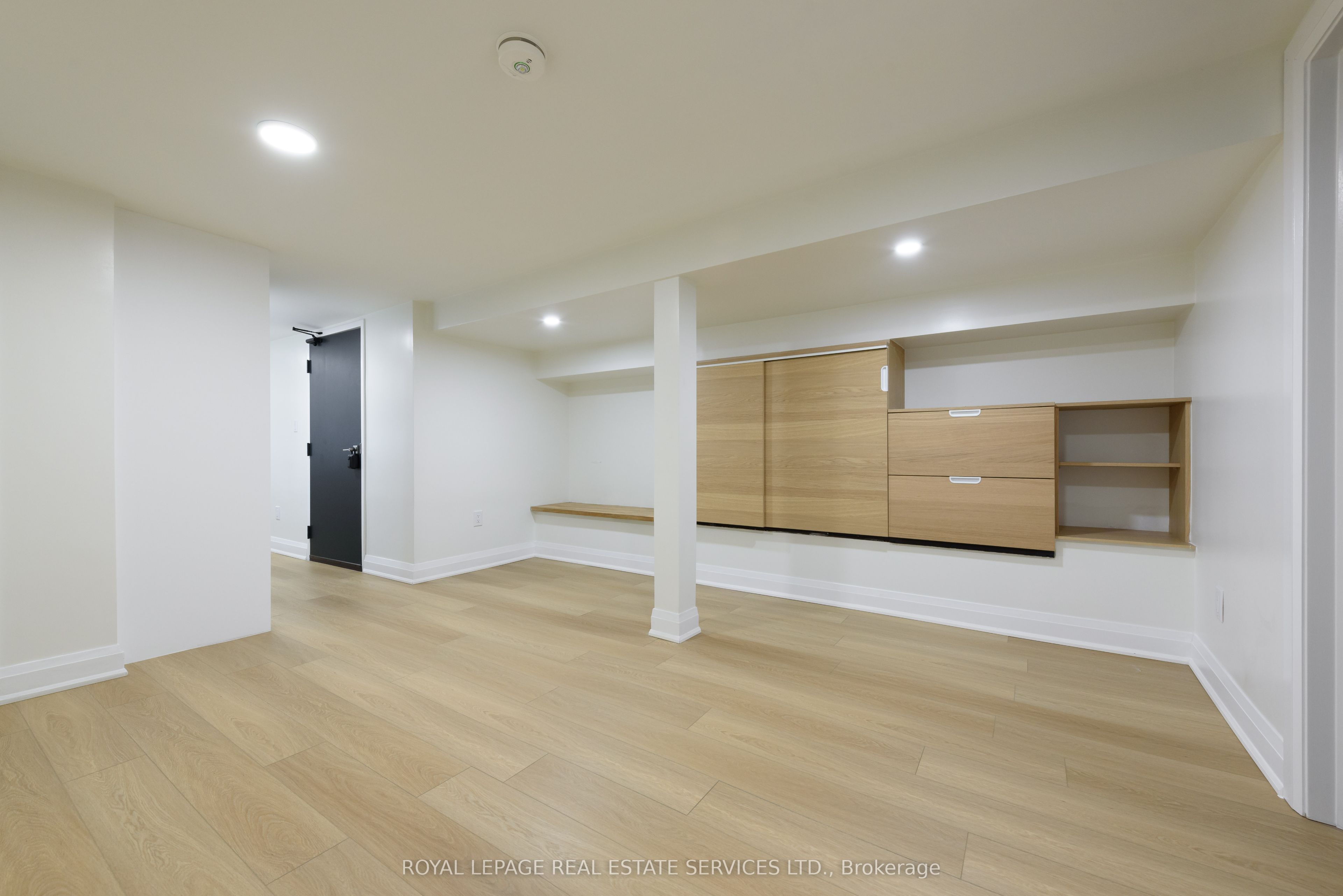 81 Major Street Lower, Toronto, ON M5S 2K9 photo 4