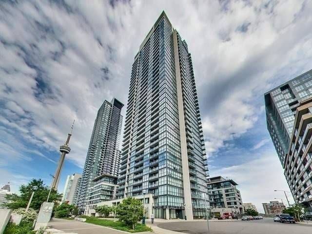 25 Capreol Court 1811, Toronto, ON M5V 3Z7