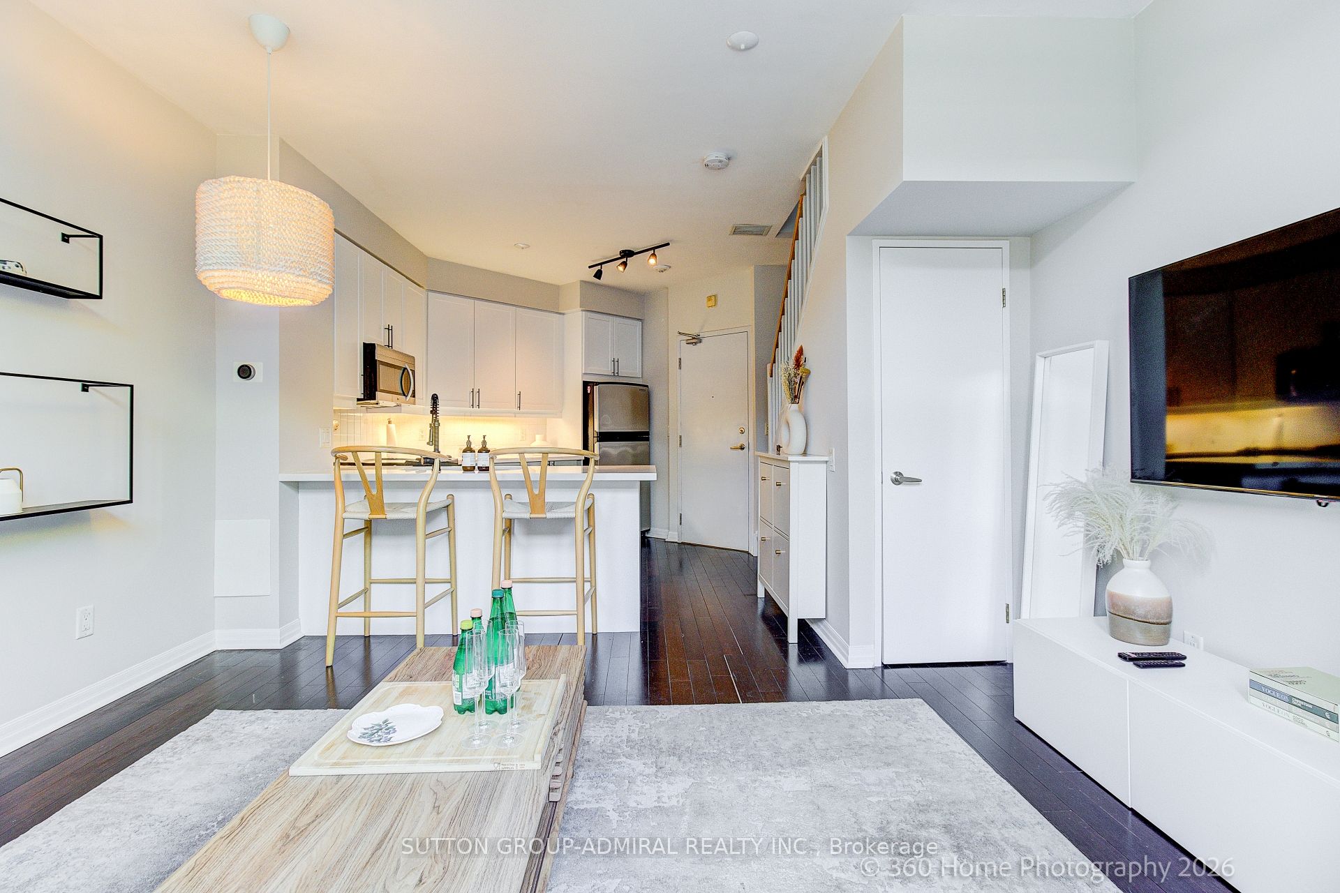 901 Queen Street W 208, Toronto, ON M6J 3X4 photo 5